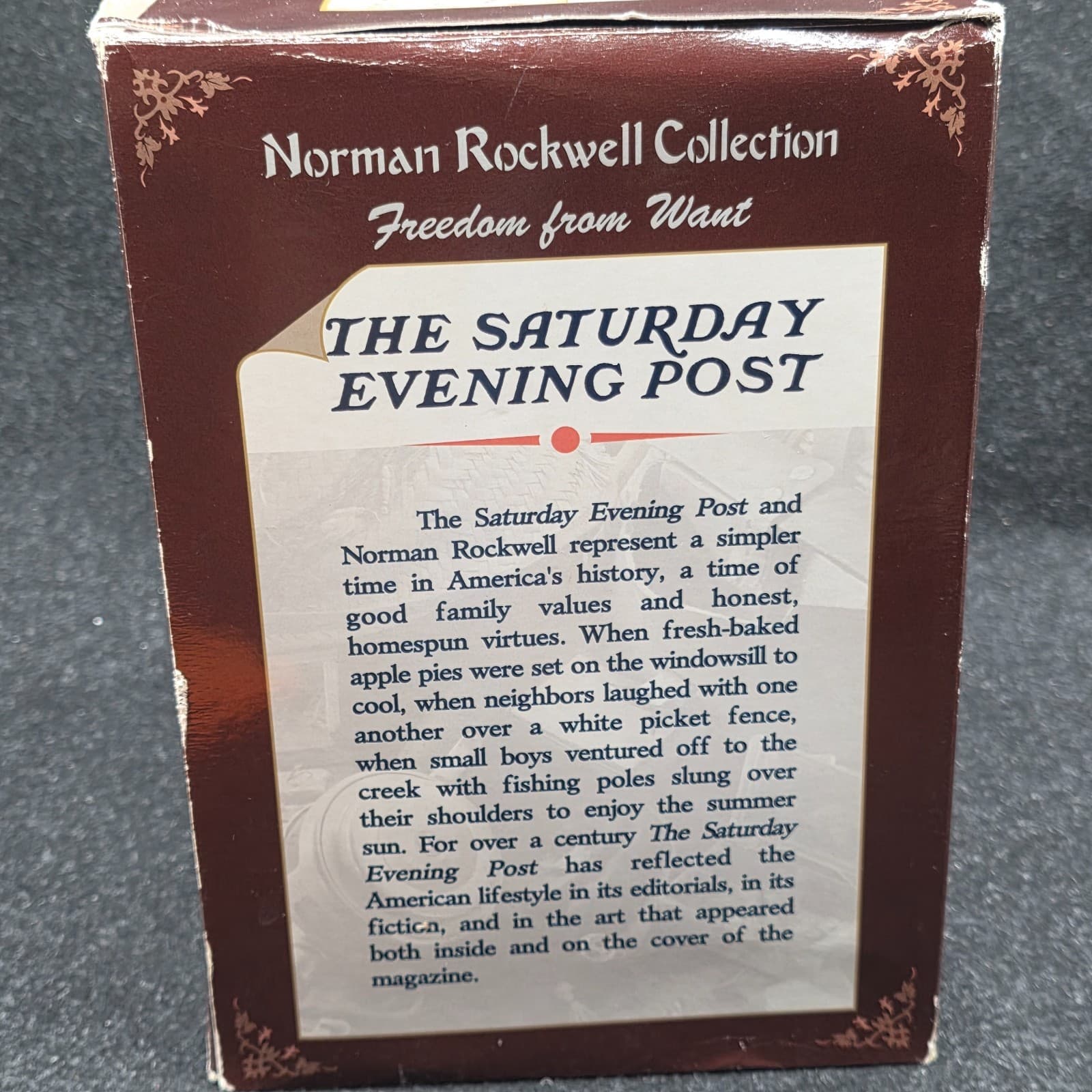 Norman Rockwell "Freedom From Want” Porcelain Christmas House Lighted Box - Thumbnail 5