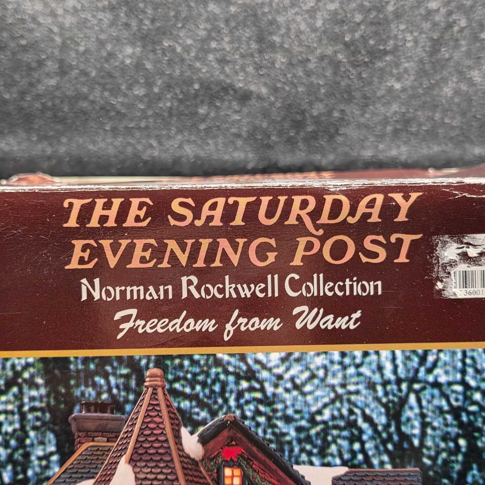 Norman Rockwell "Freedom From Want” Porcelain Christmas House Lighted Box - Thumbnail 3