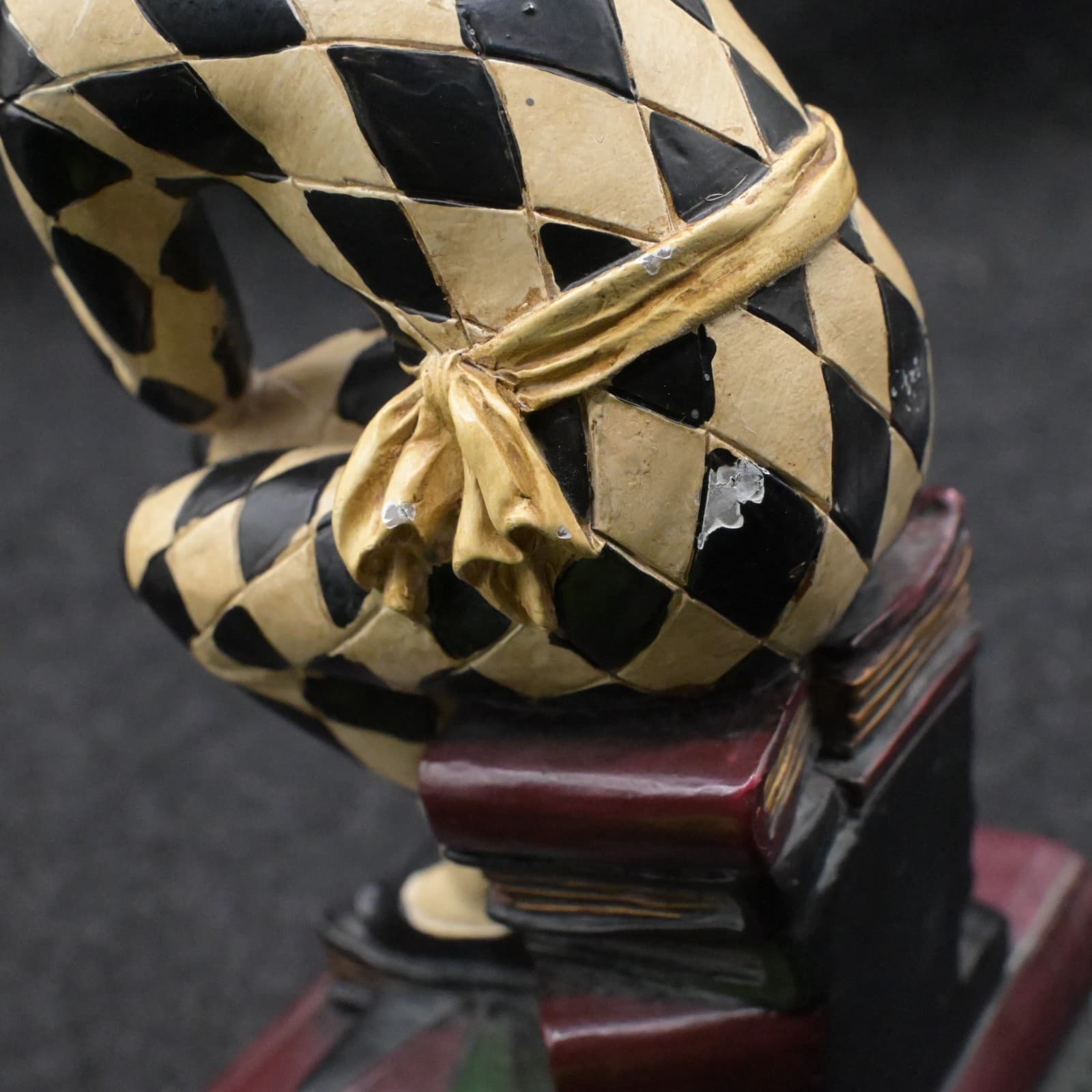 Harlequin Jester Resin Bookends Pair Hand Painted Diamond Pattern Multicolor - Thumbnail 7