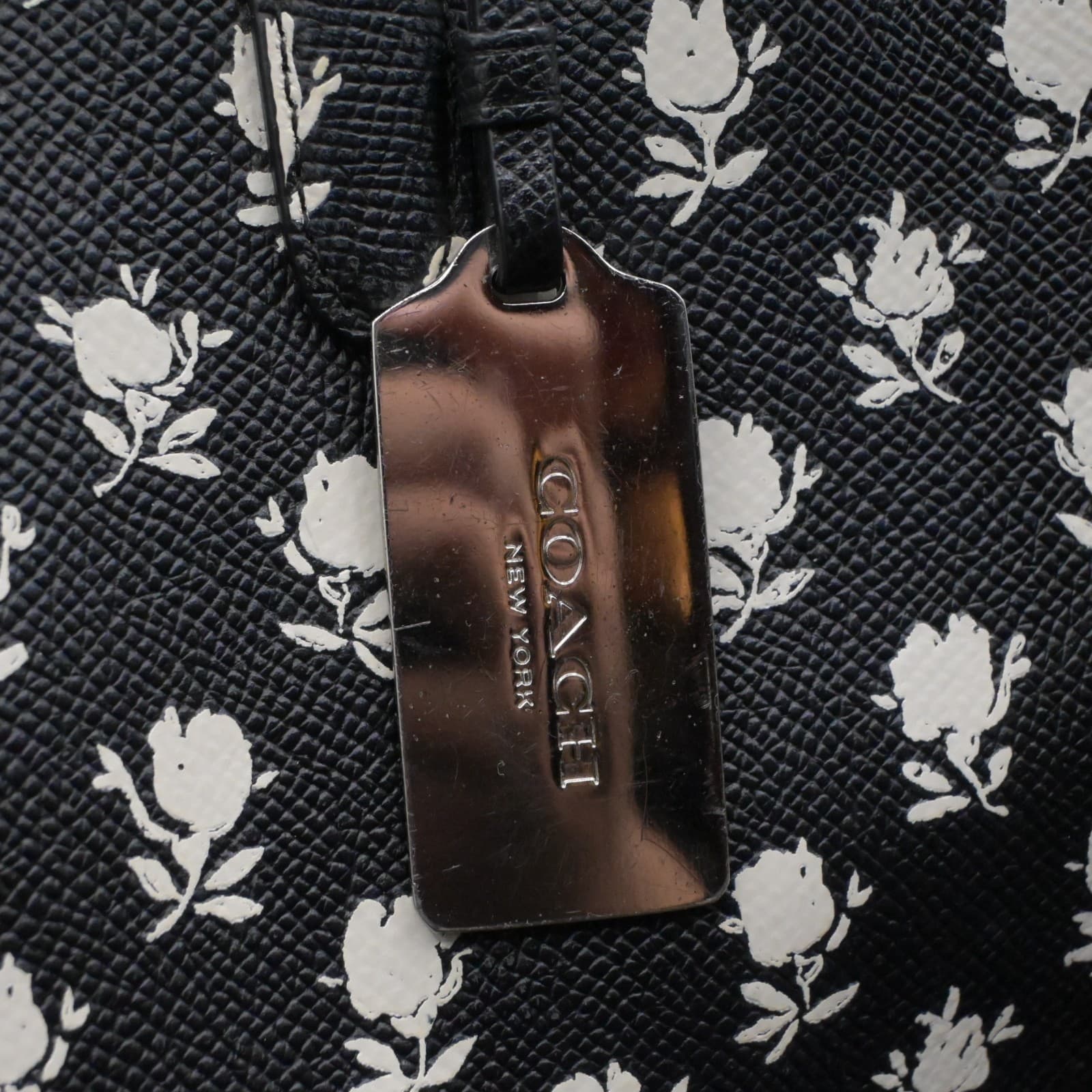 Coach Crosby Black & White Leather Floral Print Tote Satchel Bag Crossgrain Leat - Thumbnail 4