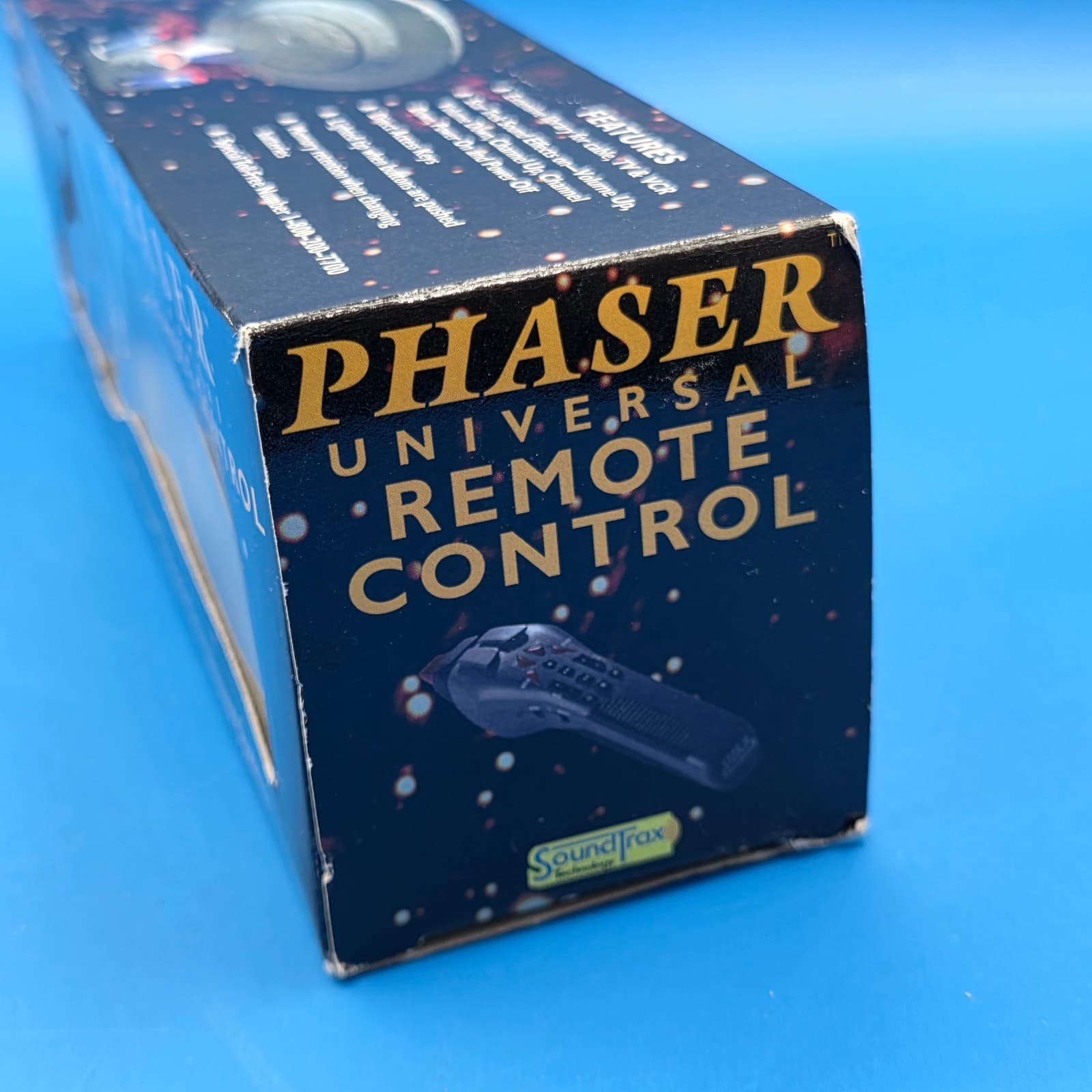 Star Trek The Next Generation Phaser Universal Remote Control 1996 Vintage - Thumbnail 10