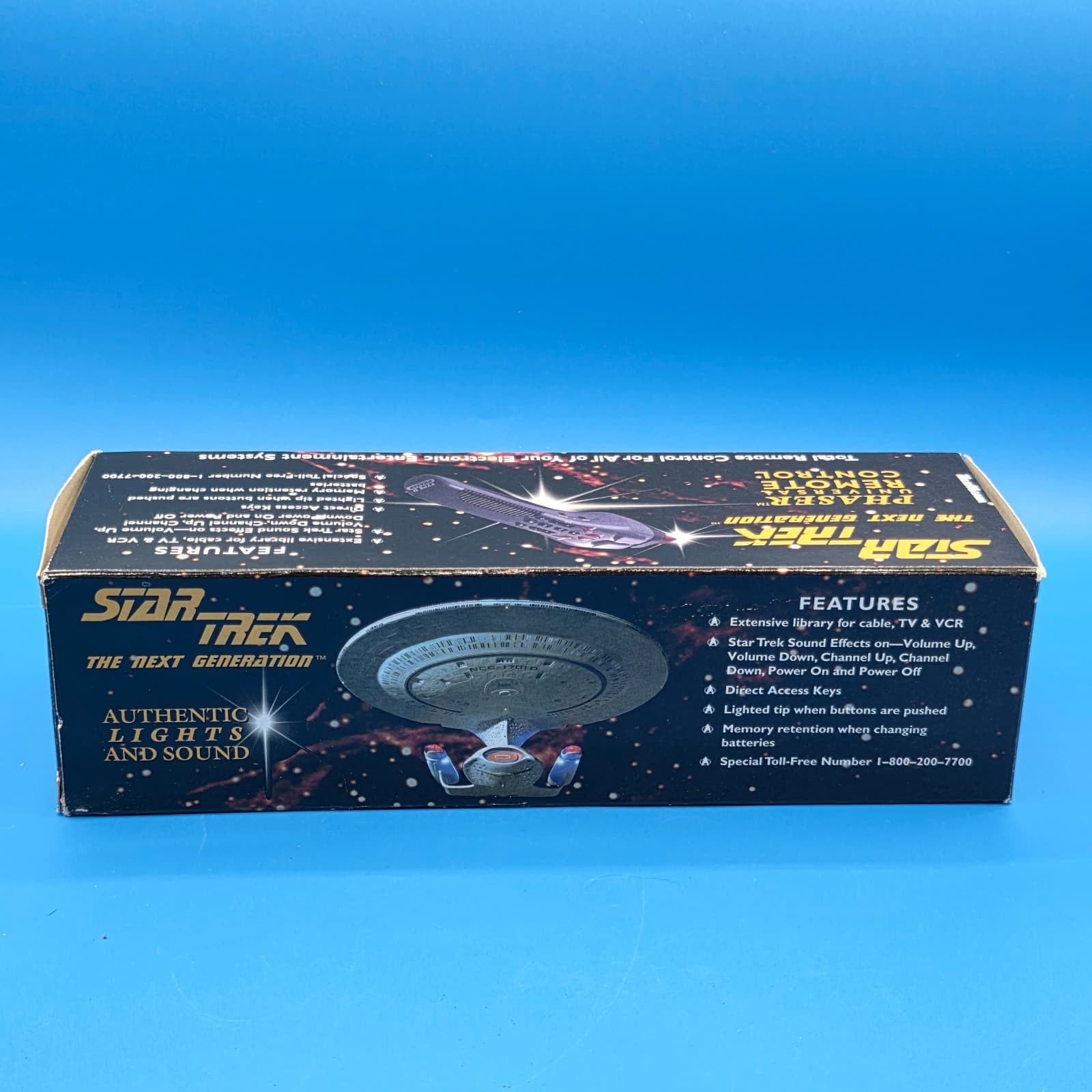 Star Trek The Next Generation Phaser Universal Remote Control 1996 Vintage - Thumbnail 3