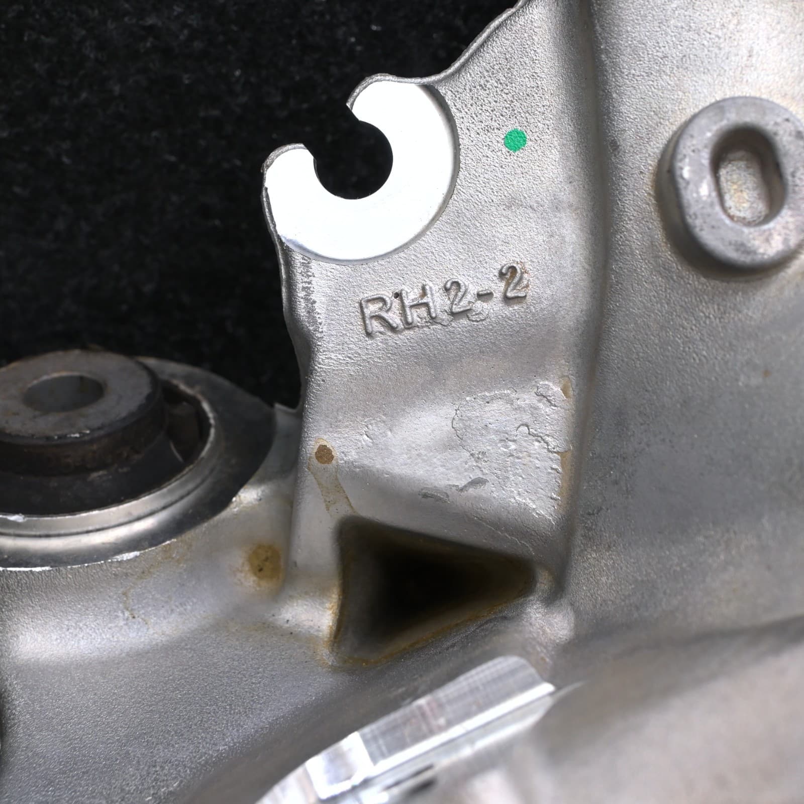 2026 Tesla Model Y Juniper Rear Knuckle Right 2188416-00-C - Thumbnail 4
