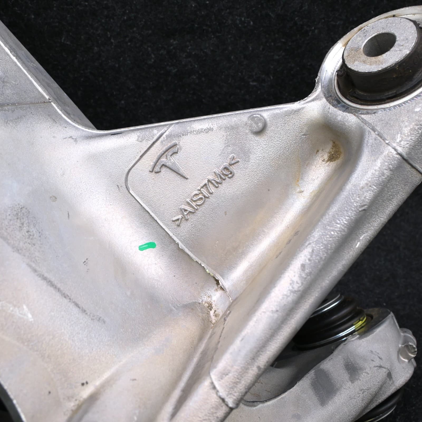 2026 Tesla Model Y Juniper Rear Knuckle Right 2188416-00-C - Thumbnail 2