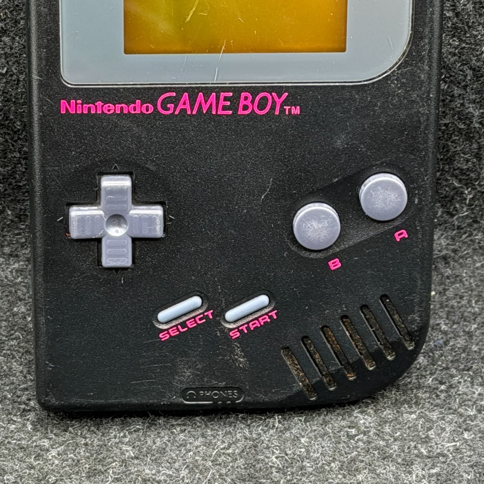 Nintendo GAME BOY Handheld Console DMG-01 Black No Battery Cover - Thumbnail 3
