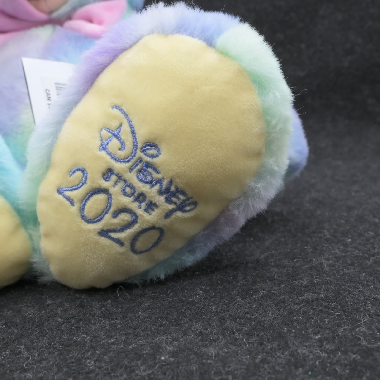 CUDDLY MICKEY MOUSE PLUSH EASTER BUNNY DISNEY STORE 2020 LOGO ON FOOT - Thumbnail 4