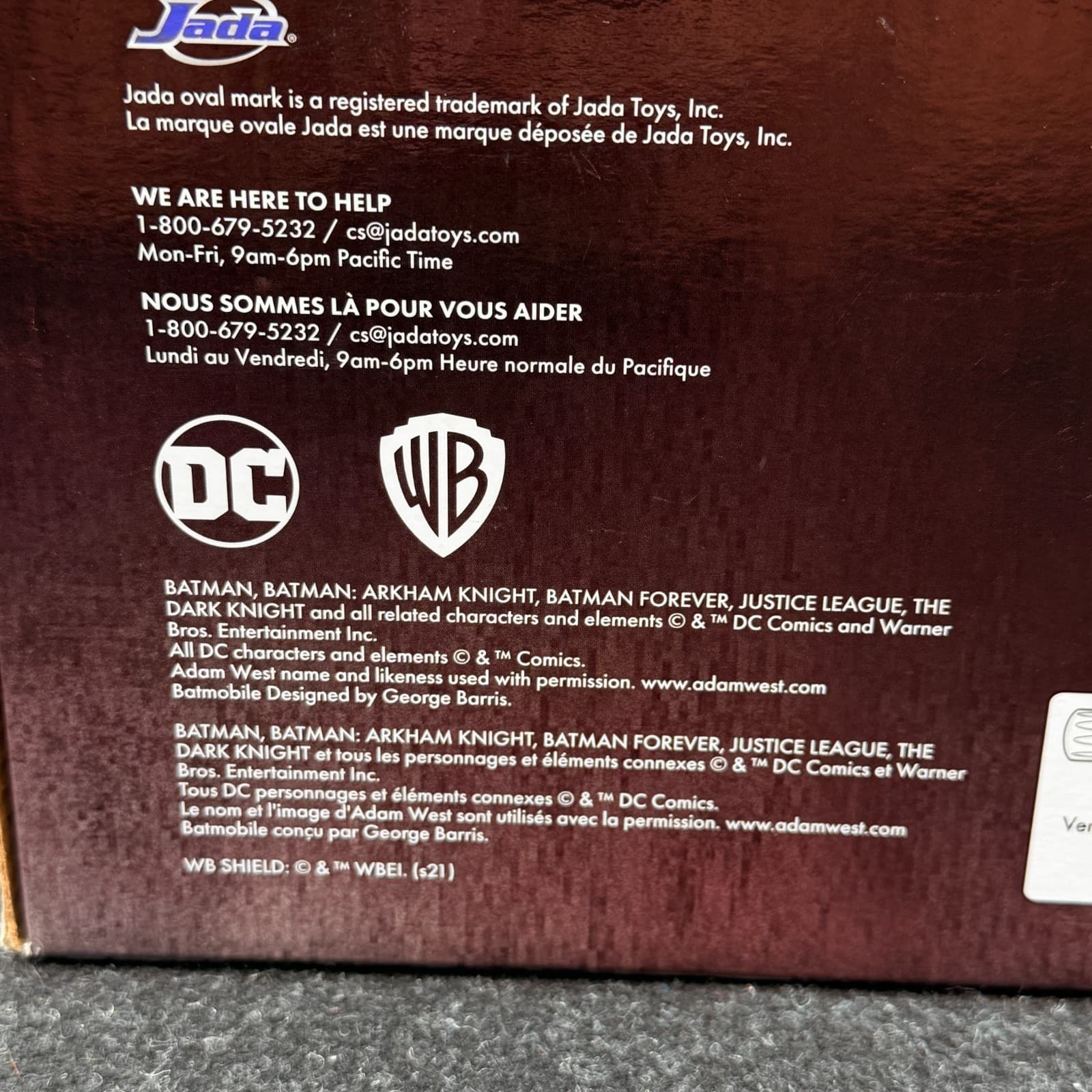 Jada Batman Classic TV Series Batmobile and Batman 1/24 (H) - Thumbnail 9