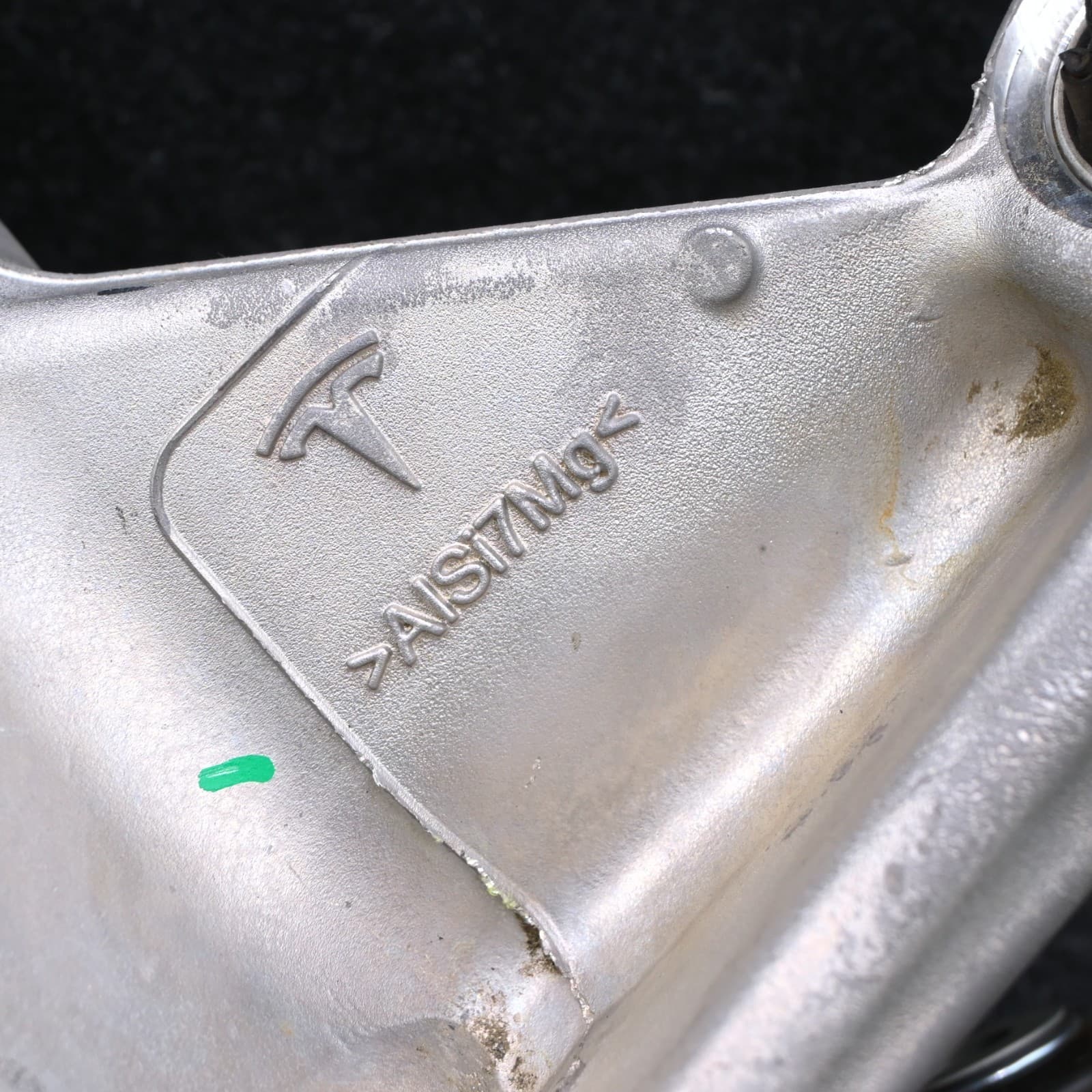 2026 Tesla Model Y Juniper Rear Knuckle Right 2188416-00-C - Thumbnail 3