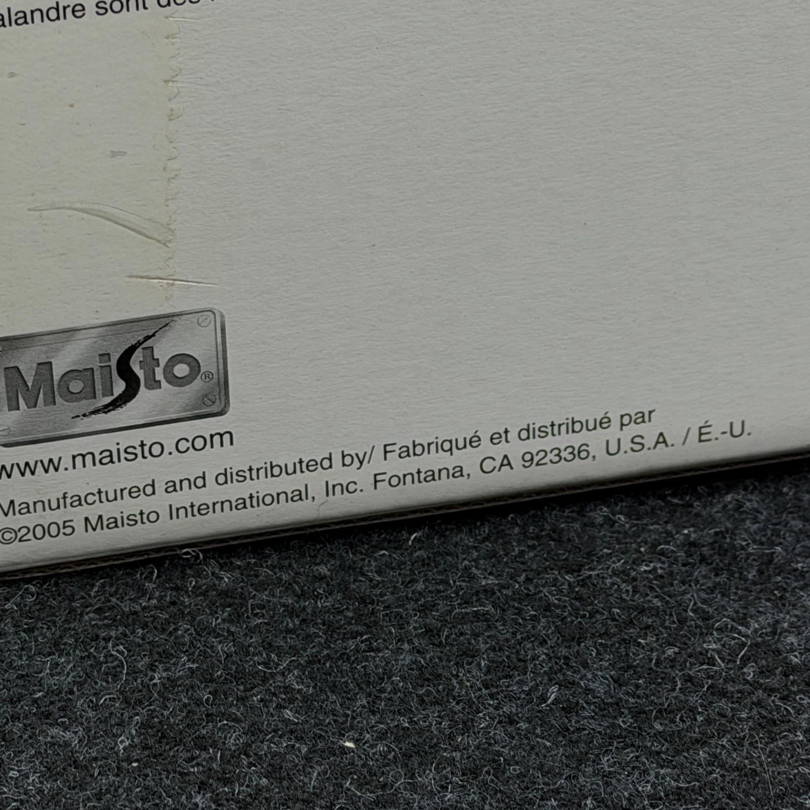 Maisto 2005 Hummer H2 SUV GM Diecast 1:27 Scale New With BOX - Thumbnail 8