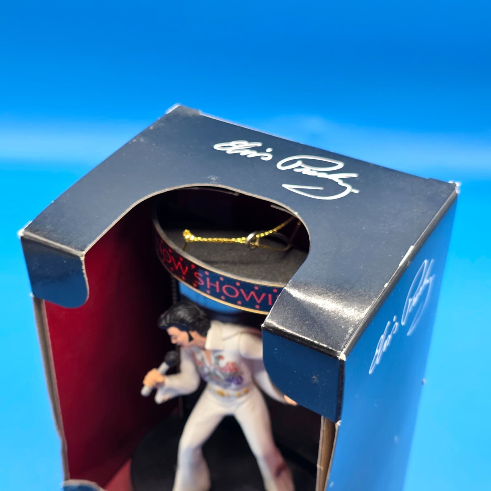 Elvis Presley Christmas Ornament Illuminated Musical Santa Claus Is Back In Town - Thumbnail 5