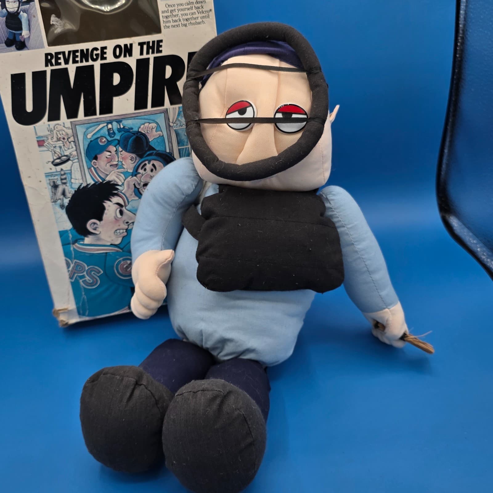 Vintage 1989 Revenge on the Umpire Tear-Apart Baseball Ump Stress Doll in Box - Thumbnail 2