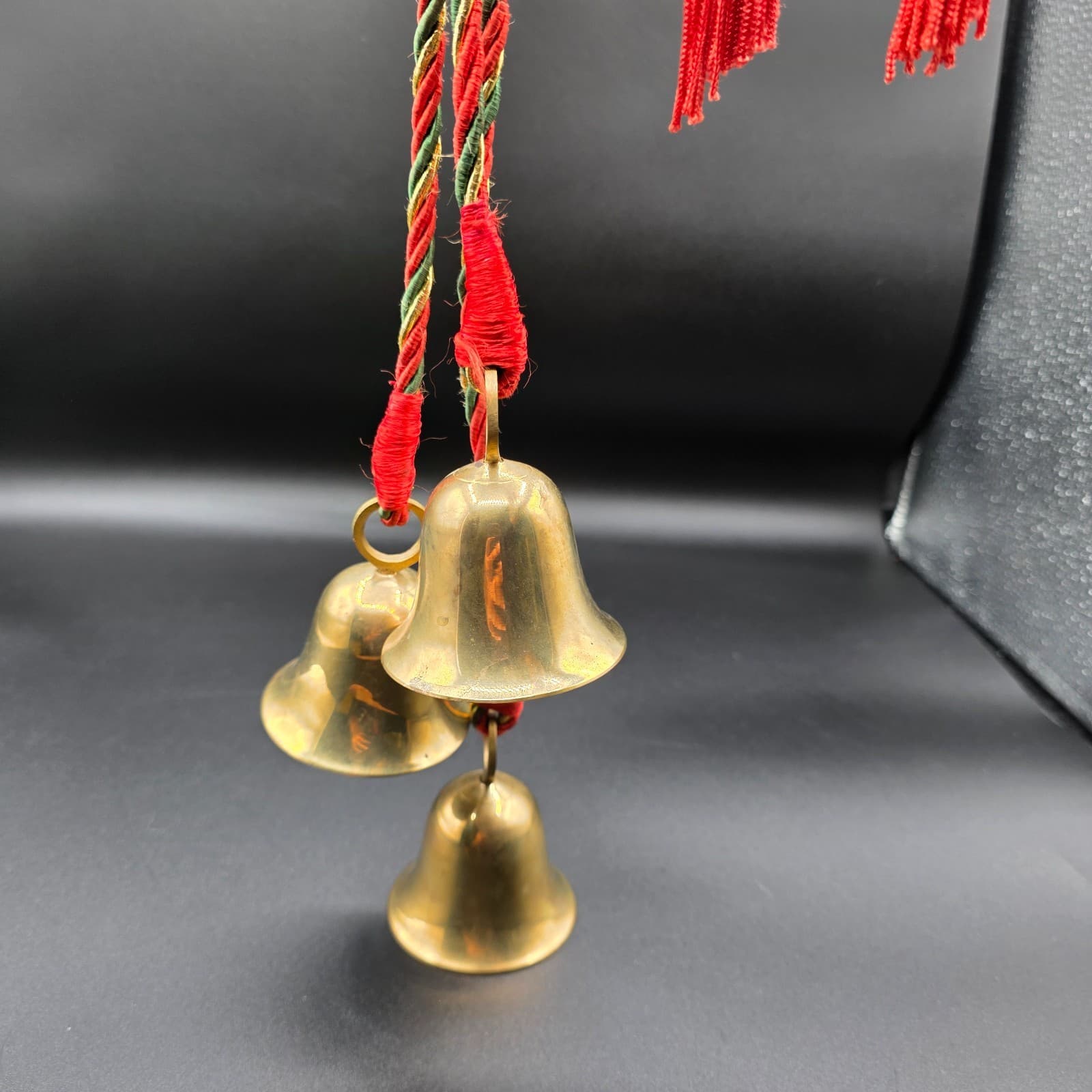 House of Lloyd Christmas Around the World Holiday Bells Door Hanger 1997 #542345 - Thumbnail 6