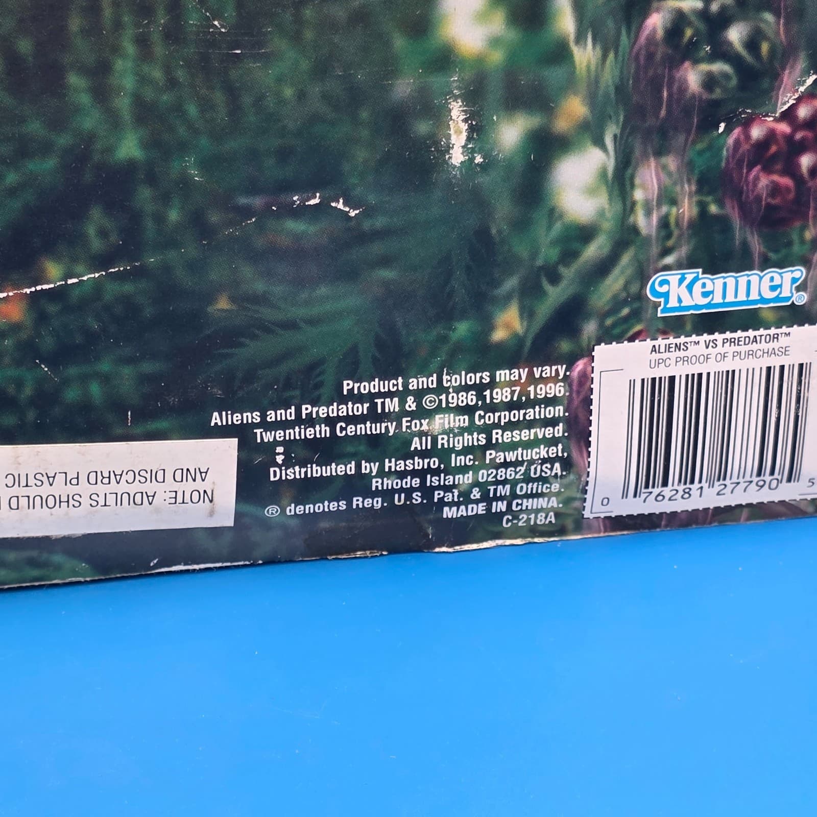 Aliens vs Predator "The Ultimate Battle" 1996 10th Aniversary Hasbro Kenner NIB - Thumbnail 8