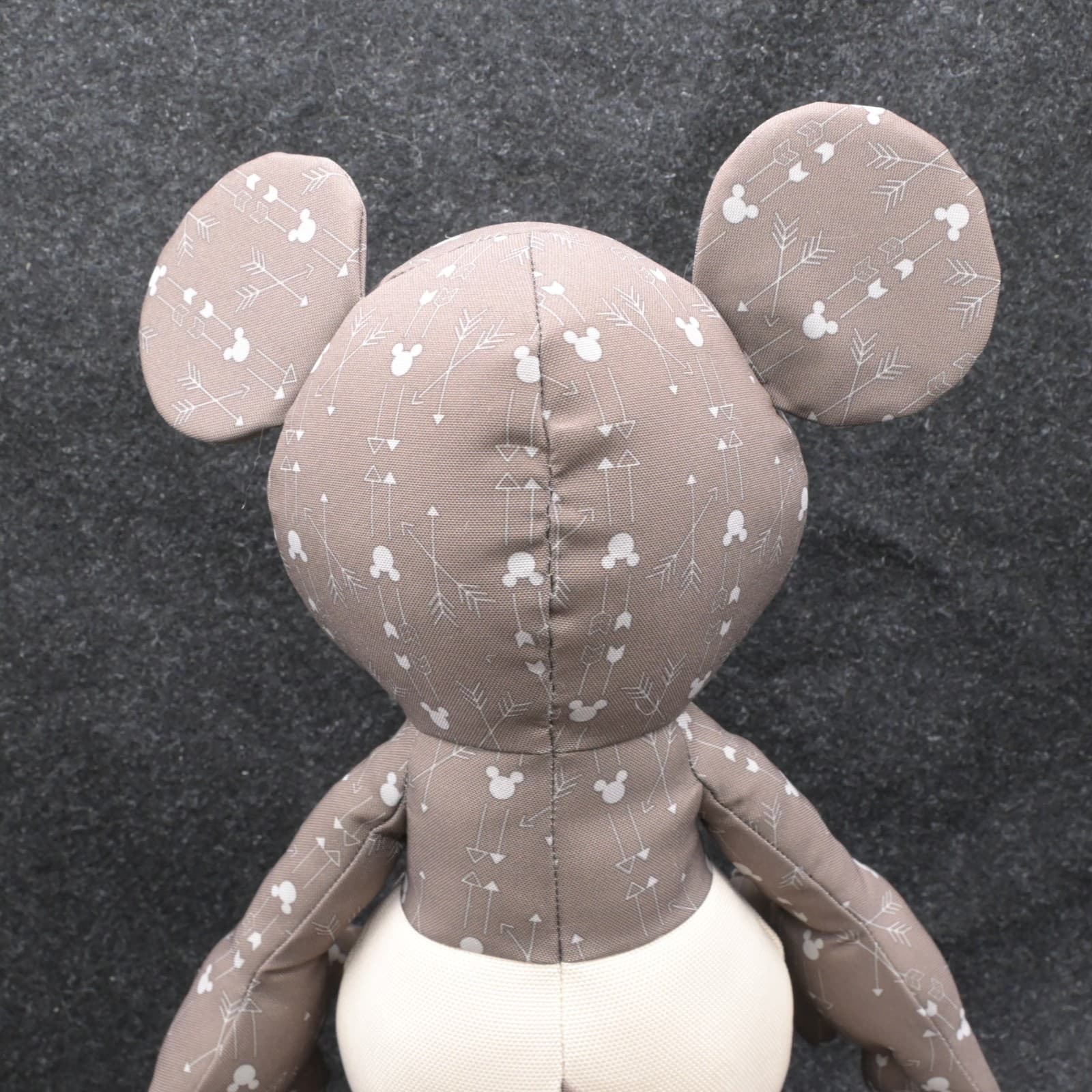 Disney Mickey Mouse Memories Limited Edition Plush November Series 11 of 12. NWT - Thumbnail 6