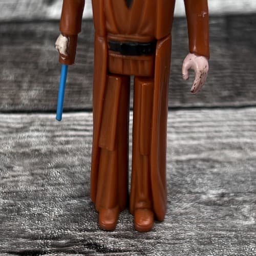Vintage 1977 Kenner Star Wars Obi Wan Ben Kenobi Figure w/Cape, Damaged Saber - Thumbnail 6