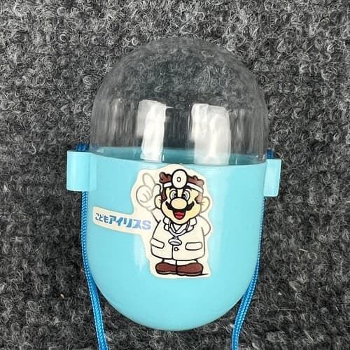 Vintage Nintendo Dr Mario Blue 3” Capsule Necklace Super Rare - Thumbnail 5