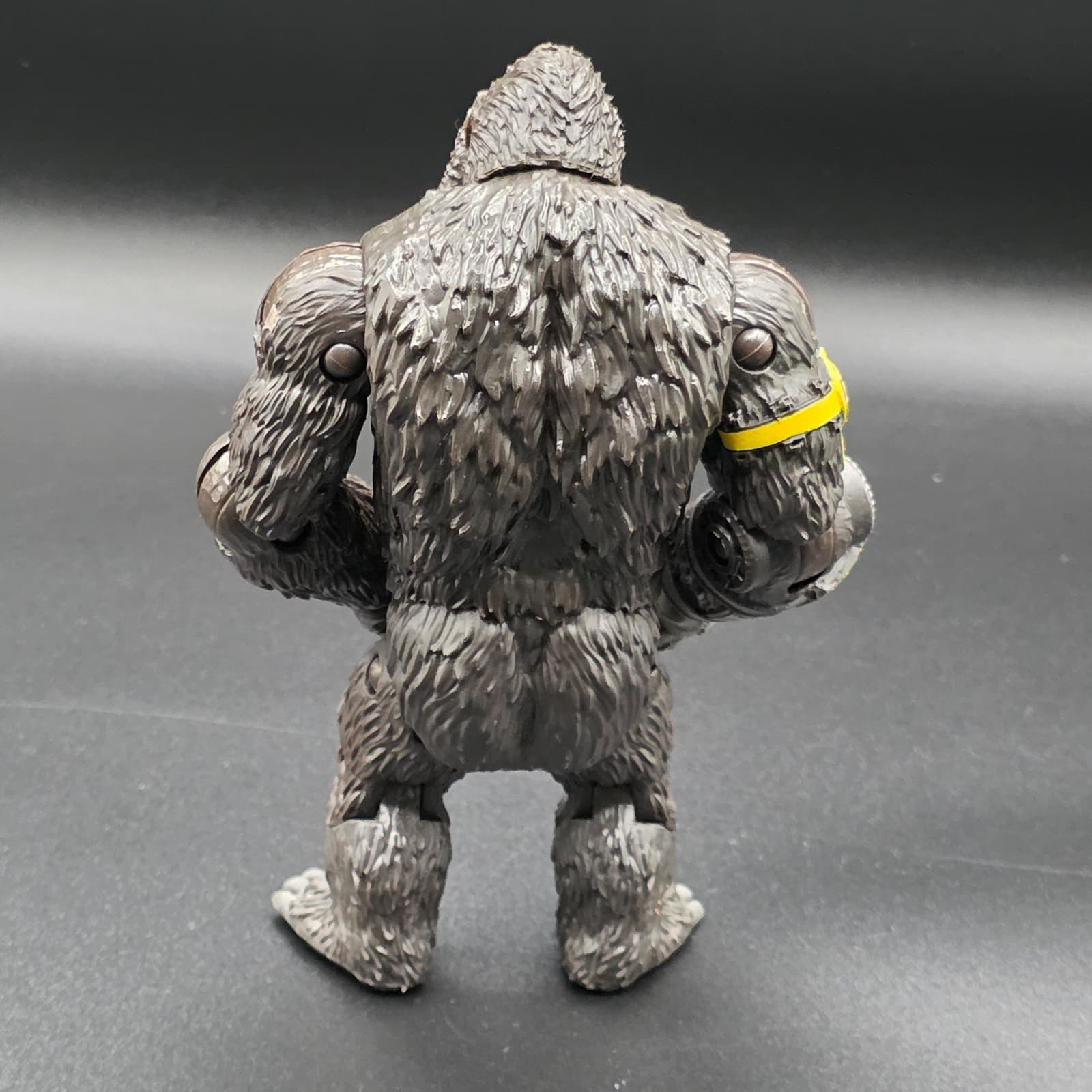 Godzilla X Kong The New Empire Kong With Beast Glove Figure - Thumbnail 5