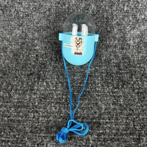 Vintage Nintendo Dr Mario Blue 3” Capsule Necklace Super Rare - Thumbnail 4