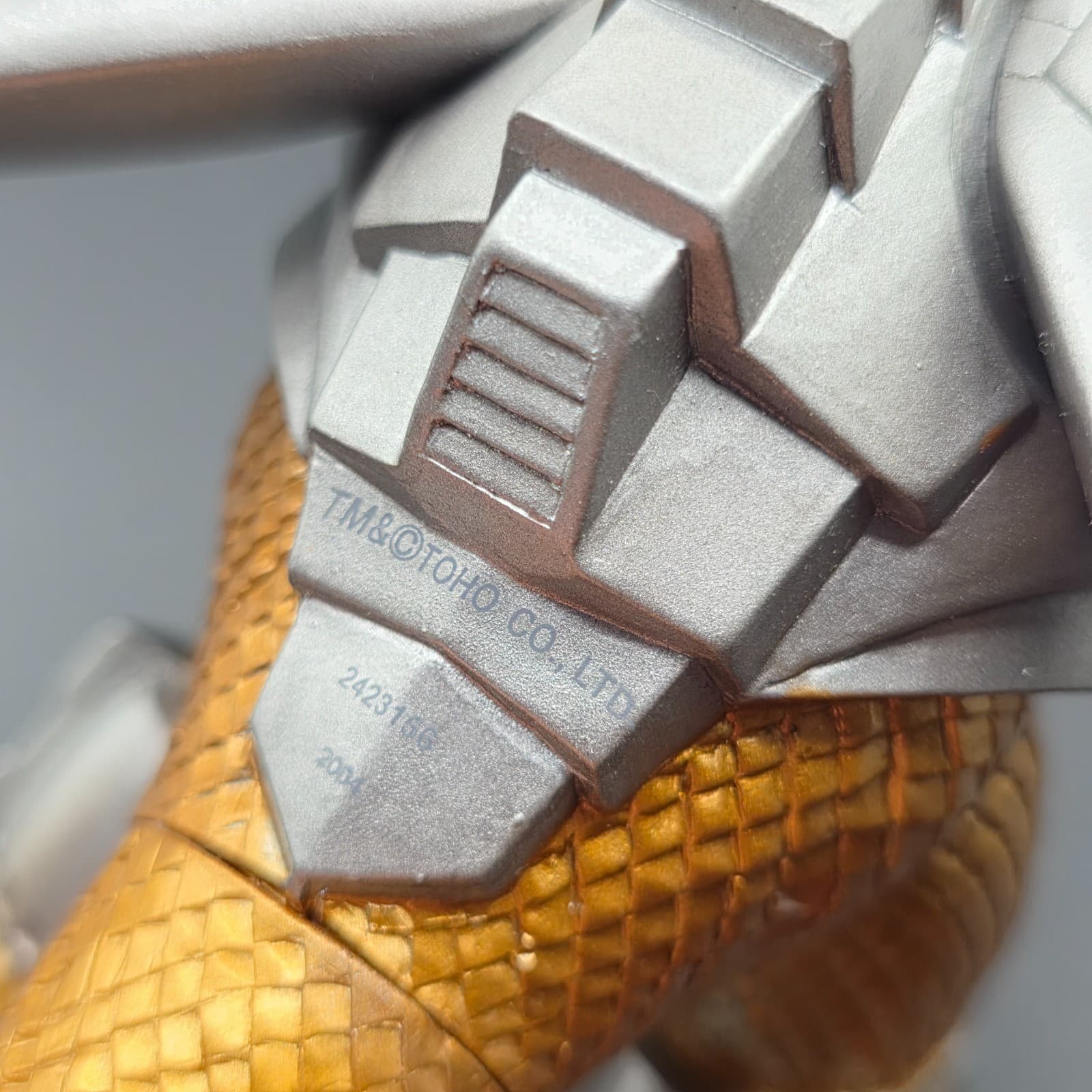 1998 BANDAI MECHA KING GHIDORAH Vinyl Figure Movie Monster Series Dark Gold - Thumbnail 6
