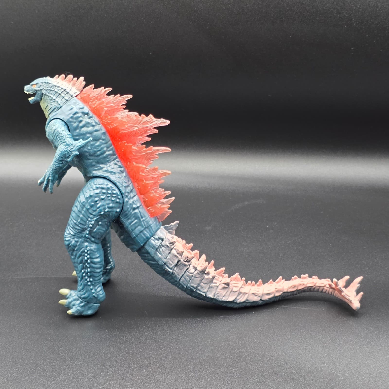 MonsterVerse Godzilla x Kong: The New Empire, 6-Inch,Action Figure - Thumbnail 8