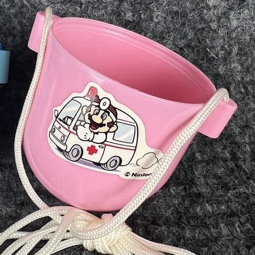 Vintage Nintendo Dr Mario Blue & Pink BOTTOMS ONLY 3” Capsule Necklace Rare - Thumbnail 4