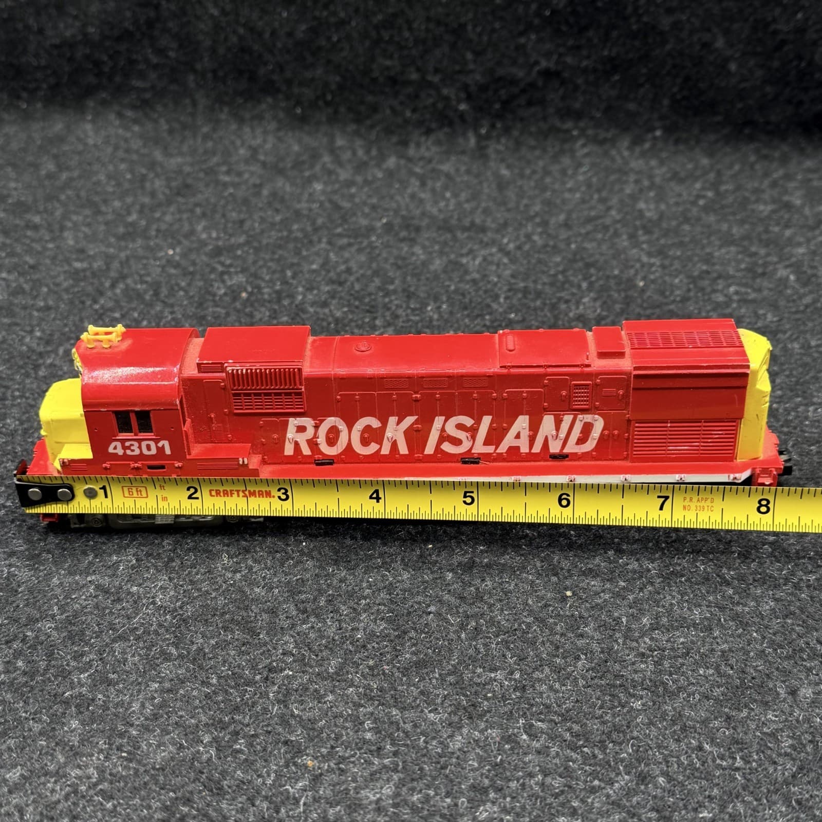TYCO HO POWERED ROCK ISLAND ALCO CENTURY 430 4301 DIESEL LOCOMOTIVE - ROAD# 4301 - Thumbnail 9