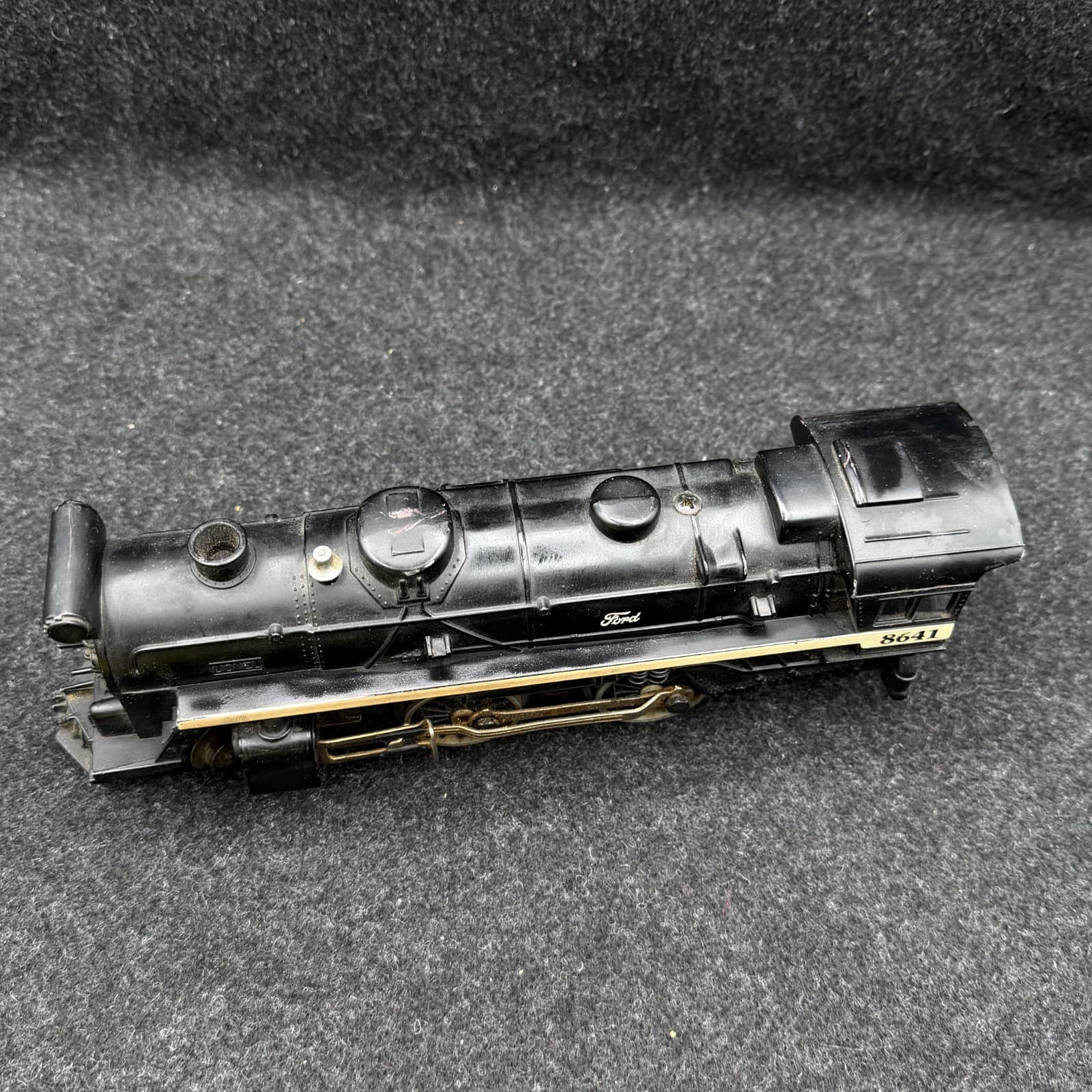 Vintage Lionel Locomotive No. 8641 Toy Railroad Train Steam Engine FORD - Thumbnail 2