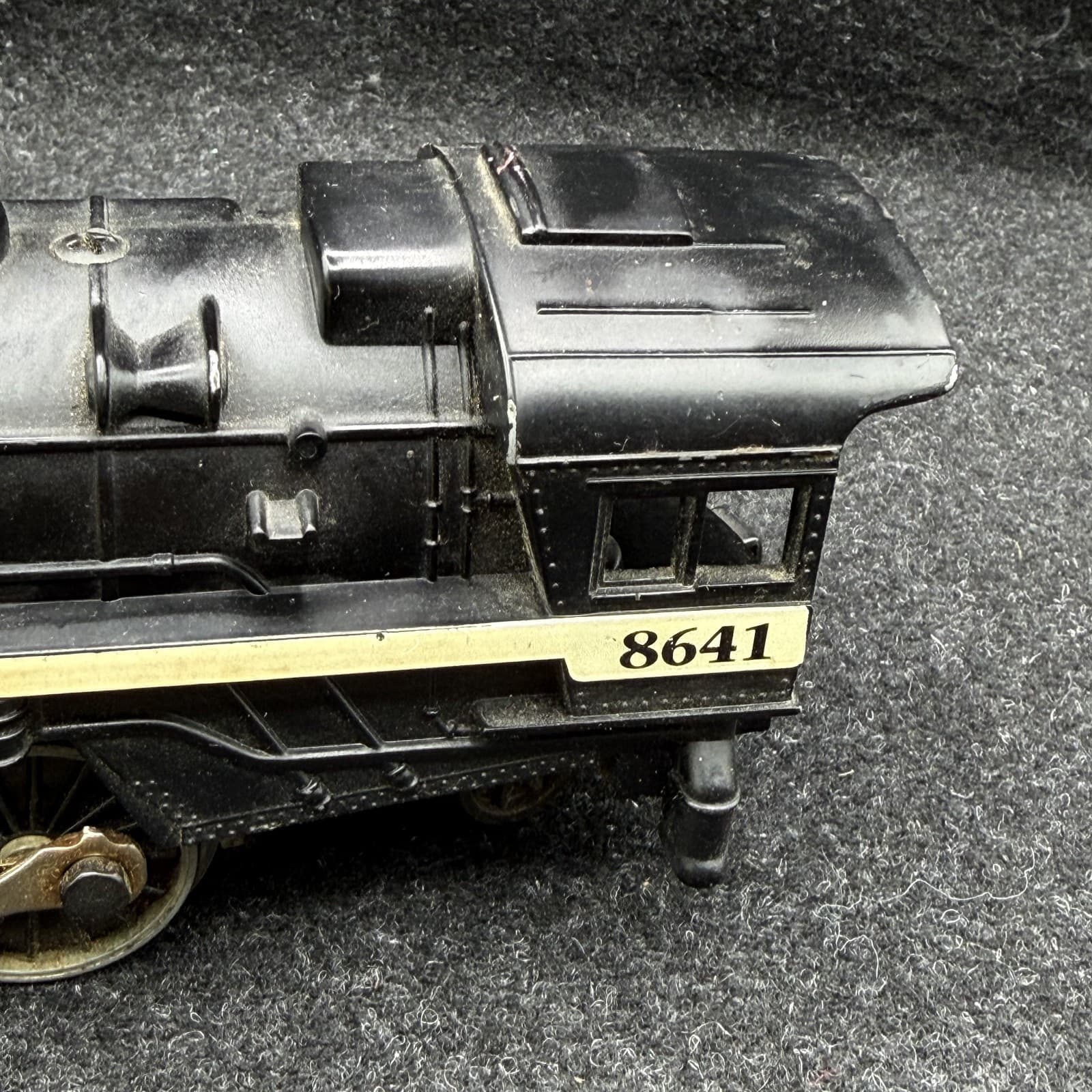 Vintage Lionel Locomotive No. 8641 Toy Railroad Train Steam Engine FORD - Thumbnail 4