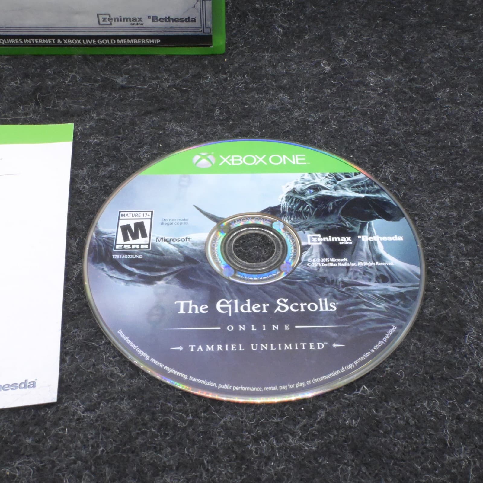 The Elder Scrolls Online: Tamriel Unlimited (Xbox One) COMPLETE CIB - Thumbnail 4