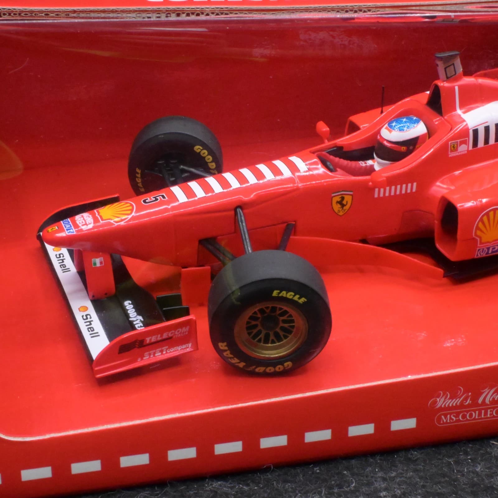 Paul’s Model Art Ferrari F310B 1/18 Michael Schumacher Collection 1997 - Thumbnail 4