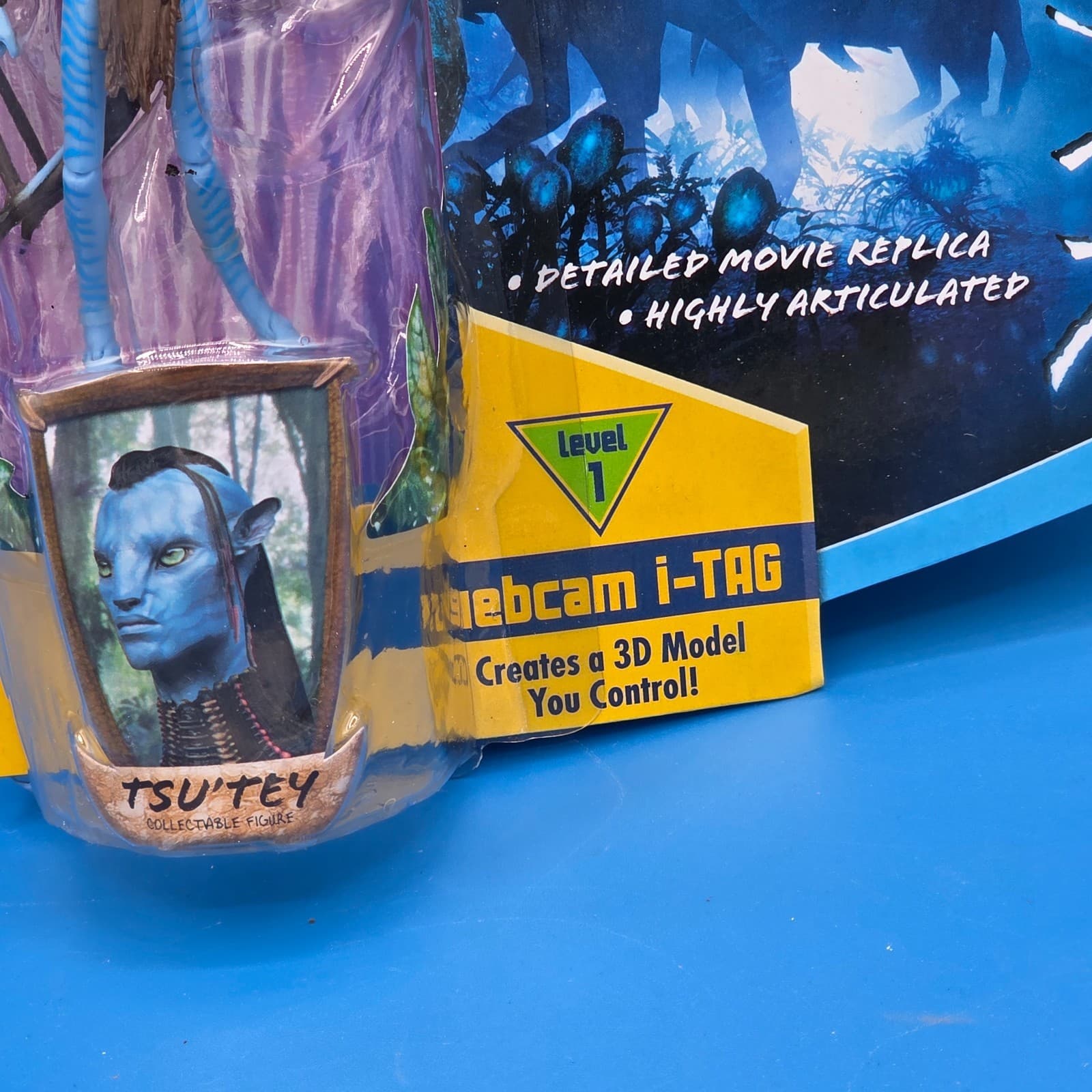 Tsu'Tey Warrior Figure James Cameron's Avatar 2009 Mattel NIB 4 INCH - Thumbnail 2