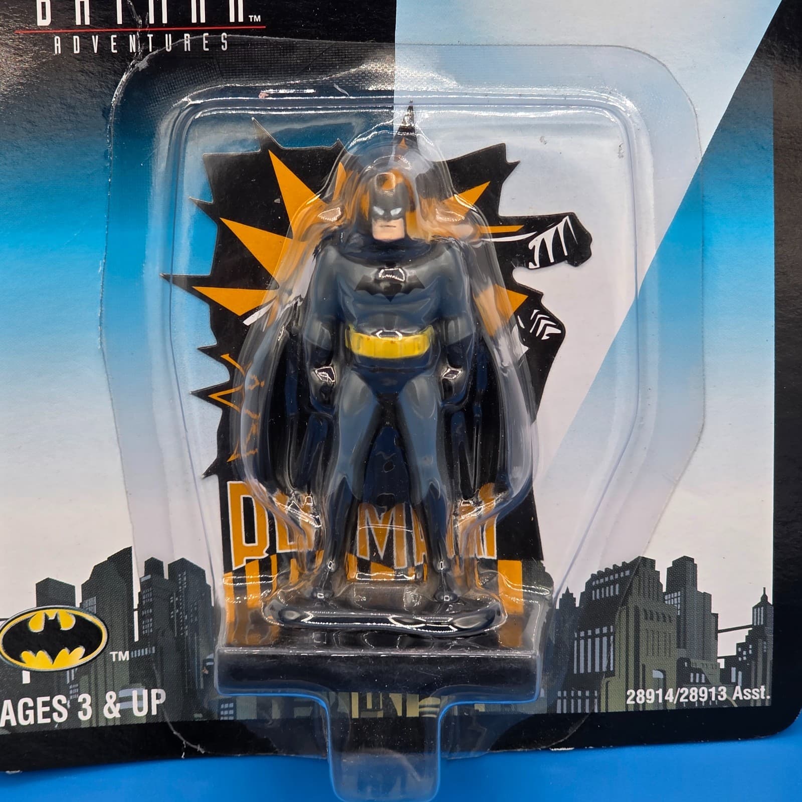 Kenner The New Batman Adventures Die Cast Batman Figure MOC Vintage 1997 - Thumbnail 2