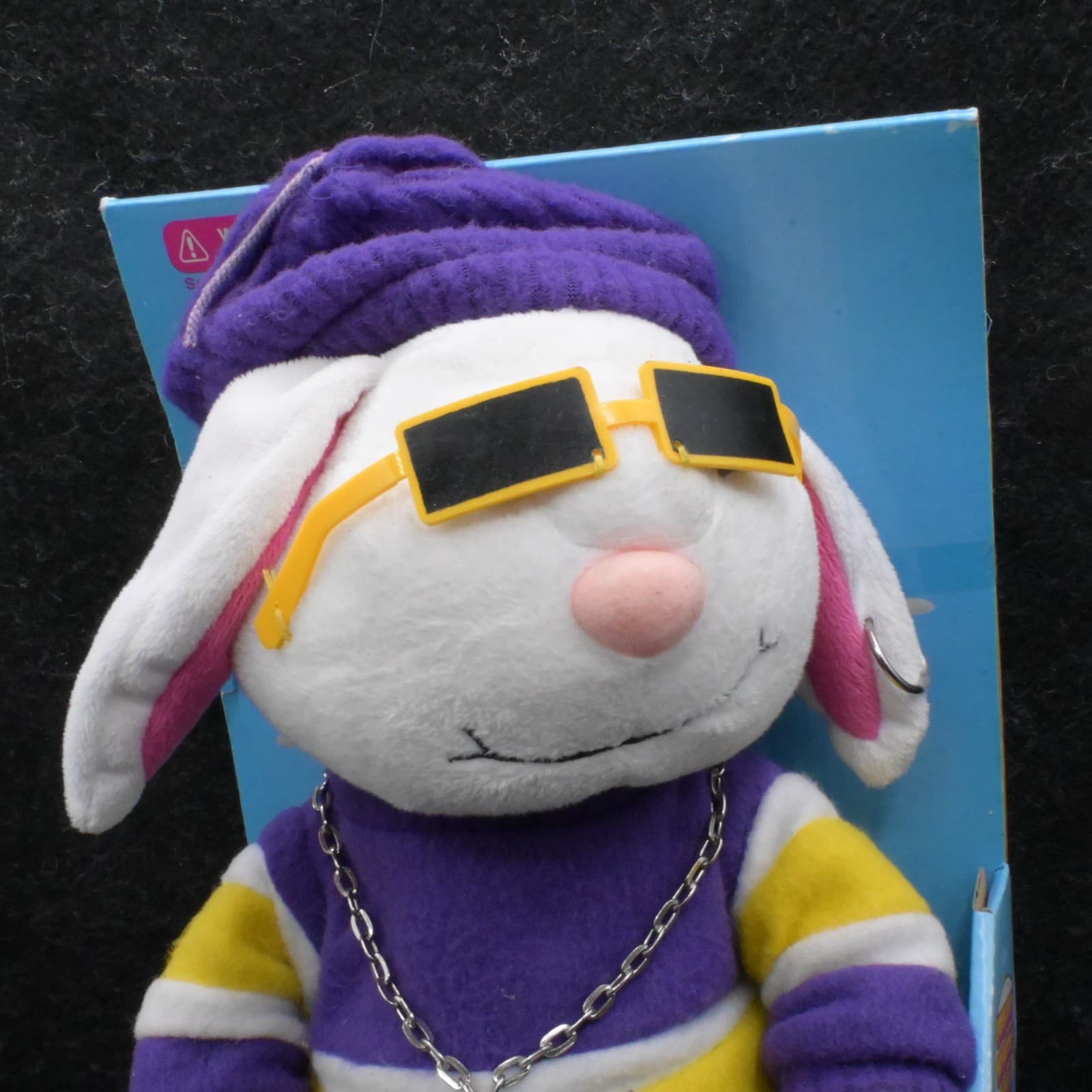 Vtg 2003 Gemmy Hip Hop Easter Bunny Rabbit Dances Parody of Jump - Thumbnail 2