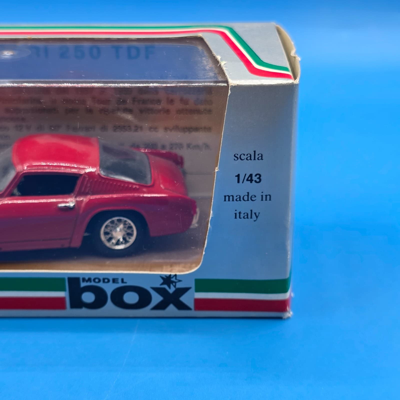 Box Model 8424 Ferrari 250 TDF *Prova* Diecast w/Case 1:43 Red - Thumbnail 2