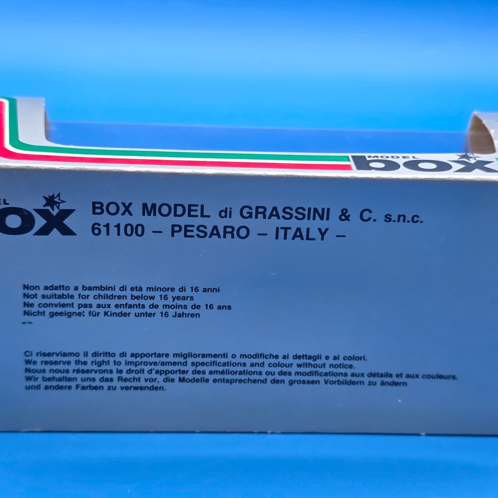 Box Model 8424 Ferrari 250 TDF *Prova* Diecast w/Case 1:43 Red - Thumbnail 4
