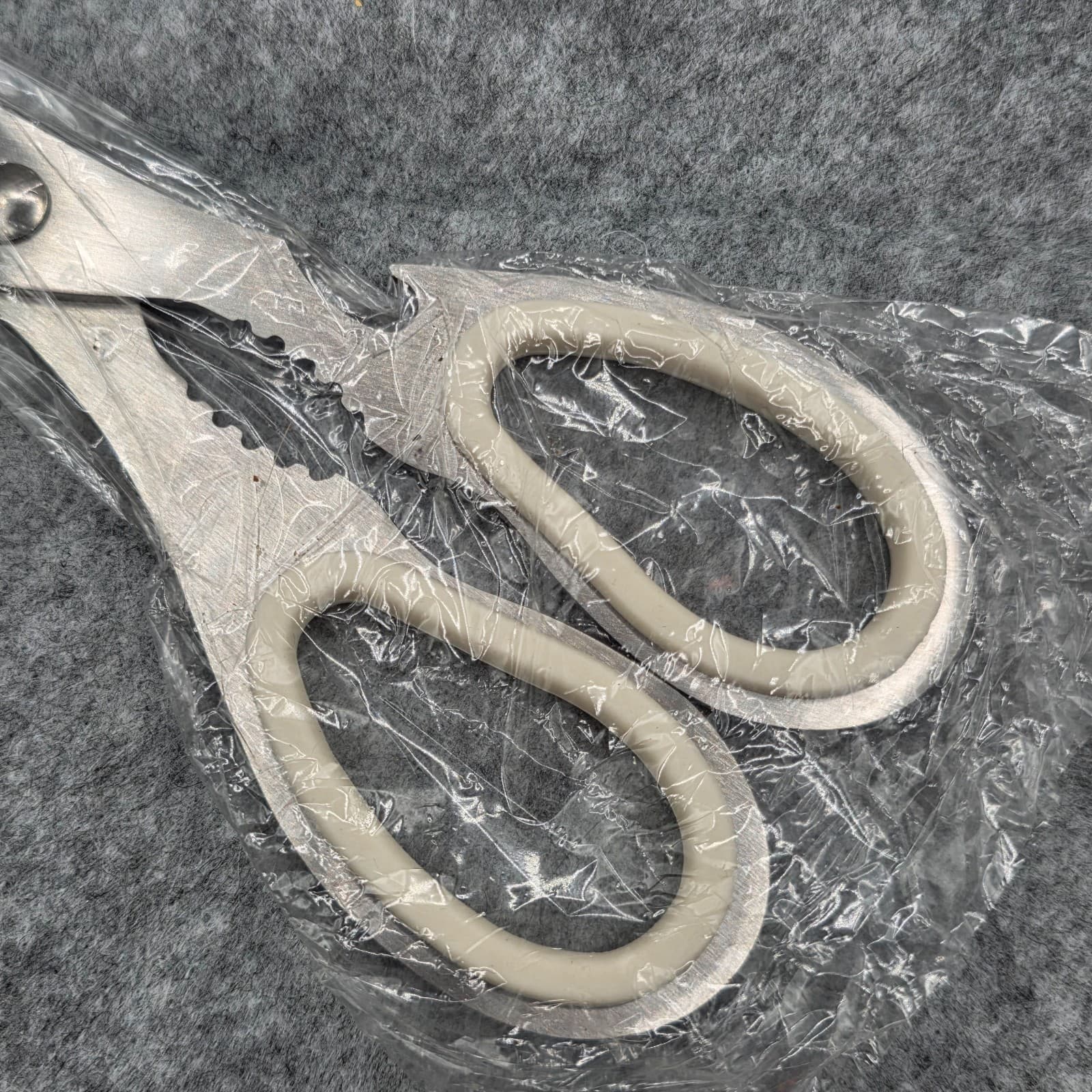 Schmidt Bros Kitchen Shears 100% German Stainless Steel White Handle - Thumbnail 6