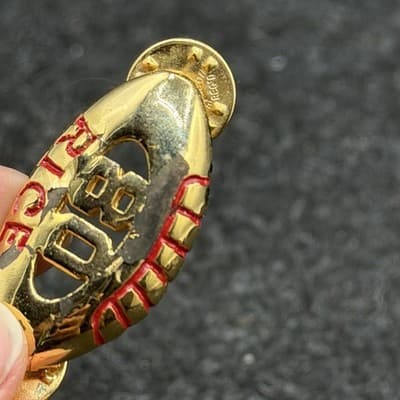 49ers Pin FANTASY San Francisco 49ers Pin Jerry Rice Gold Cast 3-D Football Pin - Thumbnail 2