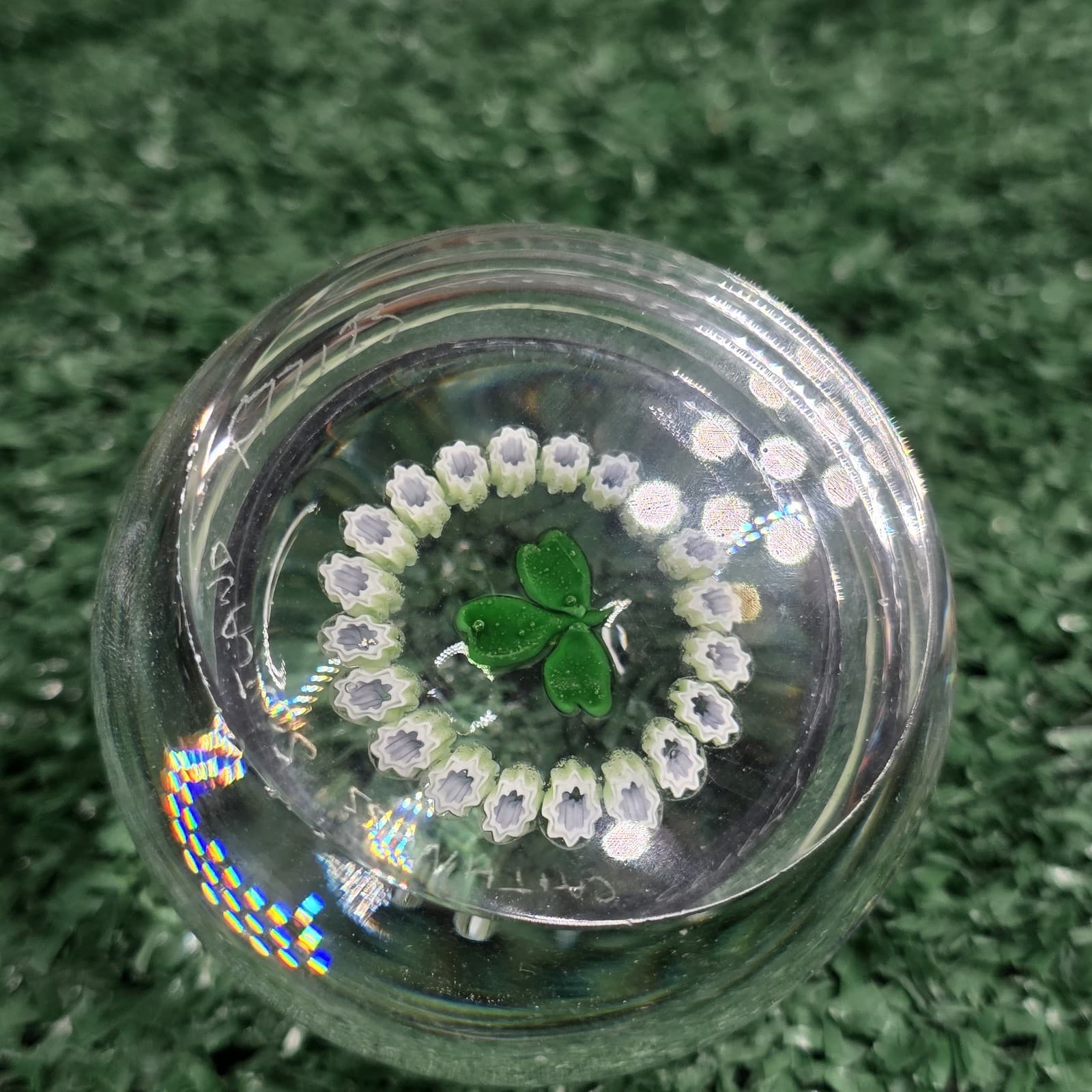 Vintage CAITHNESS Shamrock / Clover Art Glass Paperweight Signed 2" - Thumbnail 6
