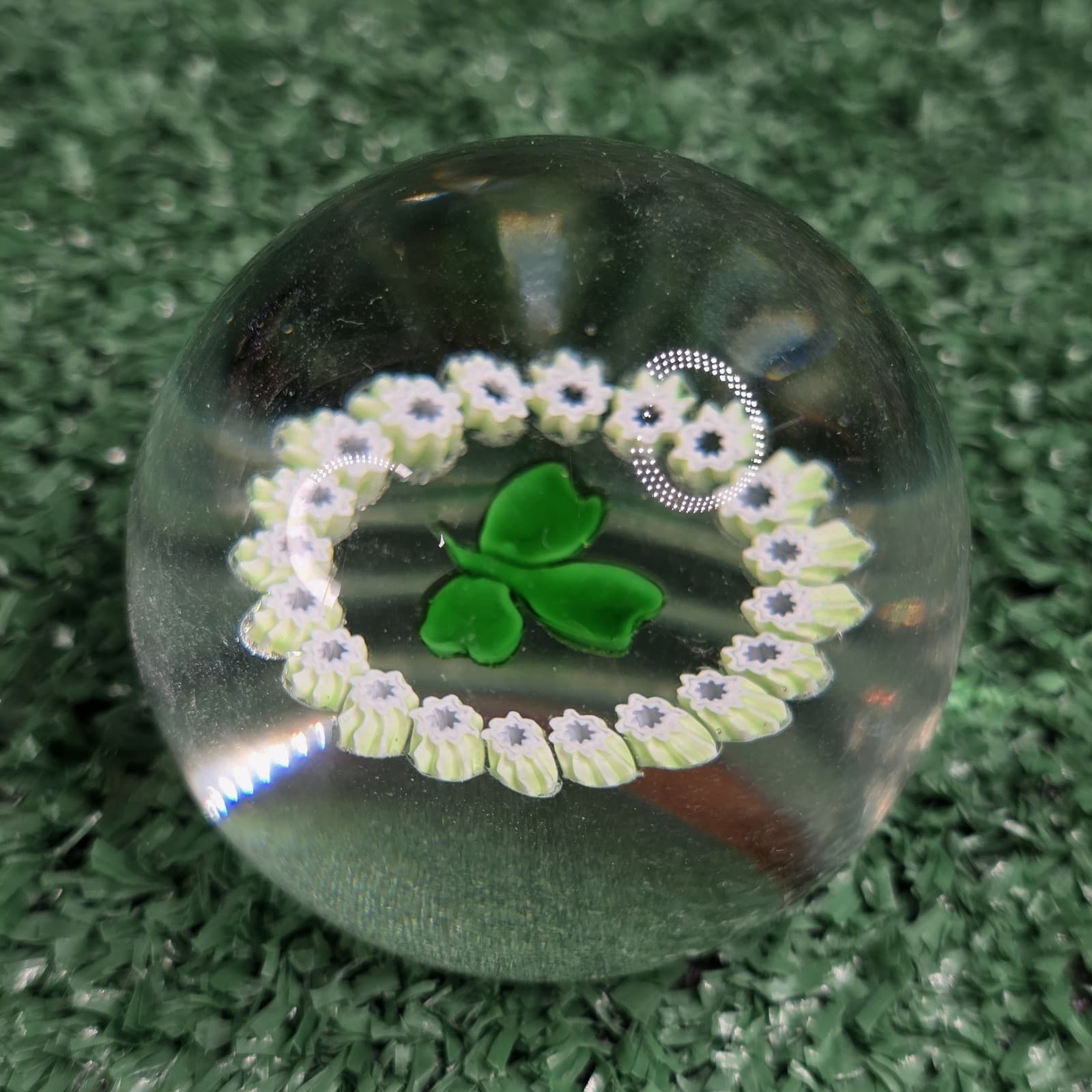 Vintage CAITHNESS Shamrock / Clover Art Glass Paperweight Signed 2" - Thumbnail 3