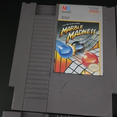 Lot Of 4 NES Cartridges Marble Madness Duck Hunt Pinball Dr Mario - Thumbnail 4