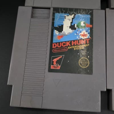 Lot Of 4 NES Cartridges Marble Madness Duck Hunt Pinball Dr Mario - Thumbnail 3