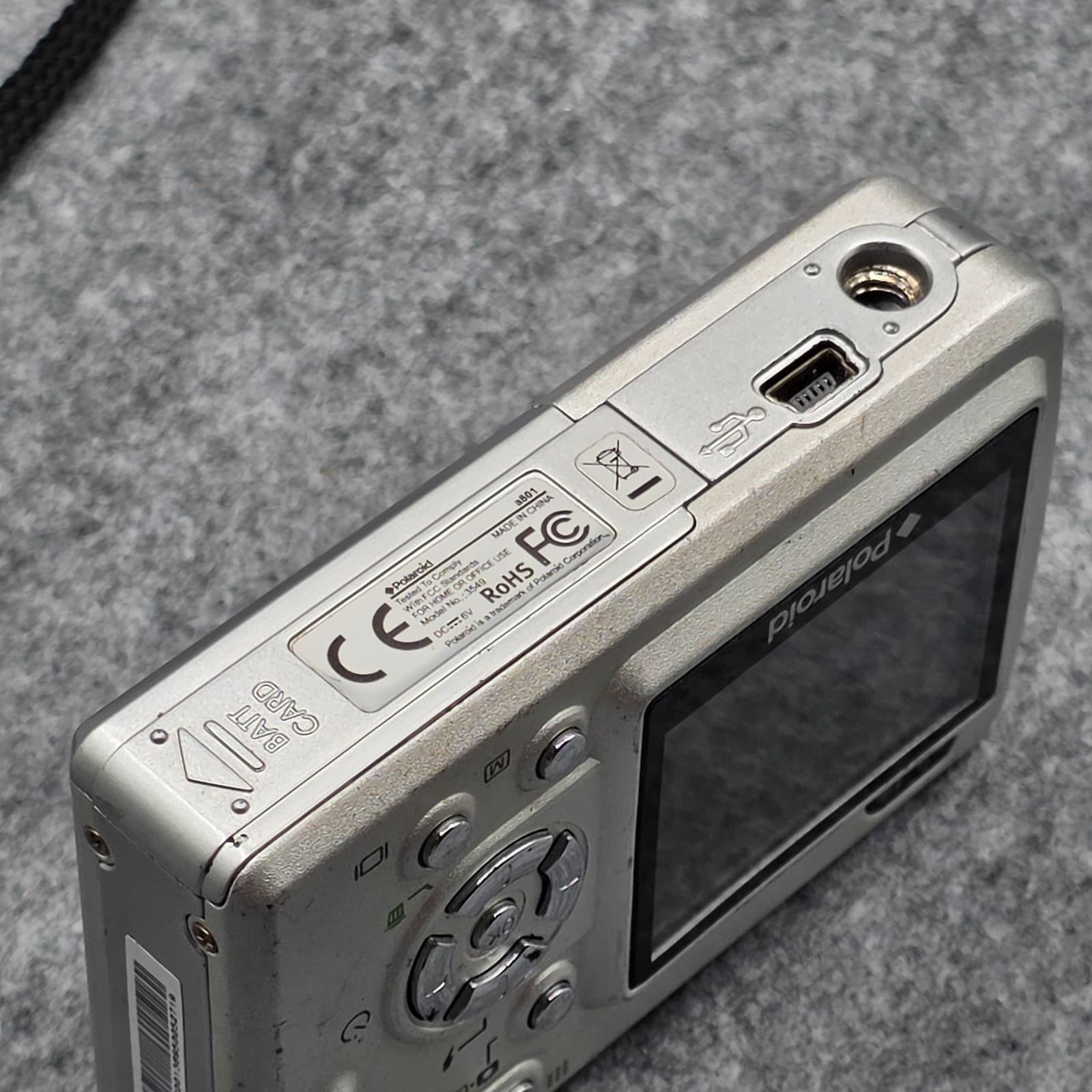 Polaroid A801 8MP 4X Digital Zoom Camera (Silver) - Thumbnail 9