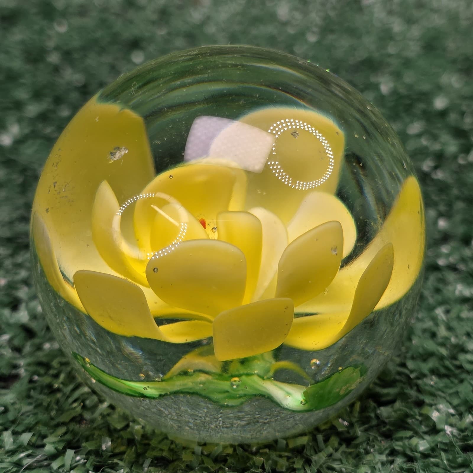 Vintage Murano Style Glass Hand Blown Paperweights Yellow Floral 2" Tall - Thumbnail 4