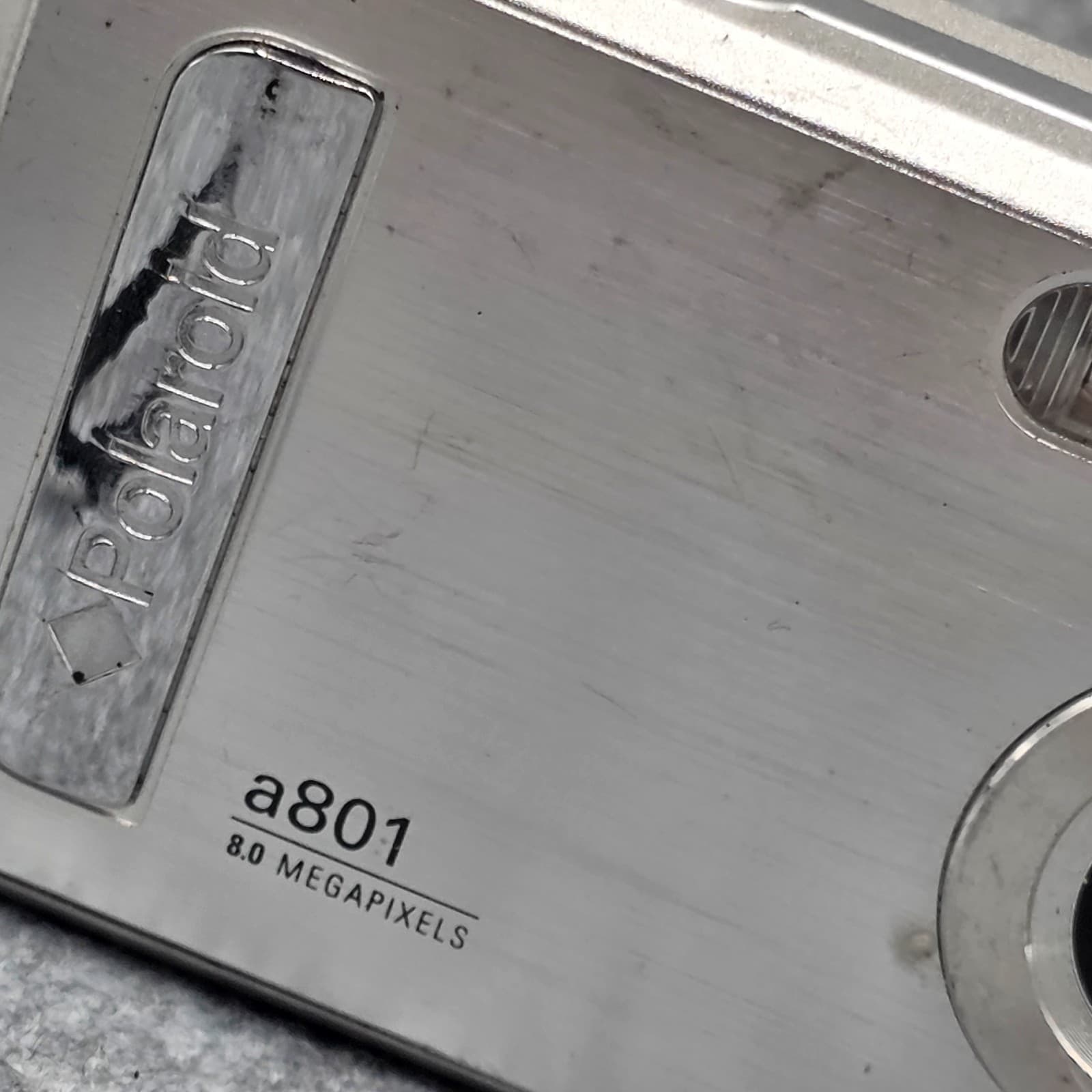 Polaroid A801 8MP 4X Digital Zoom Camera (Silver) - Thumbnail 3