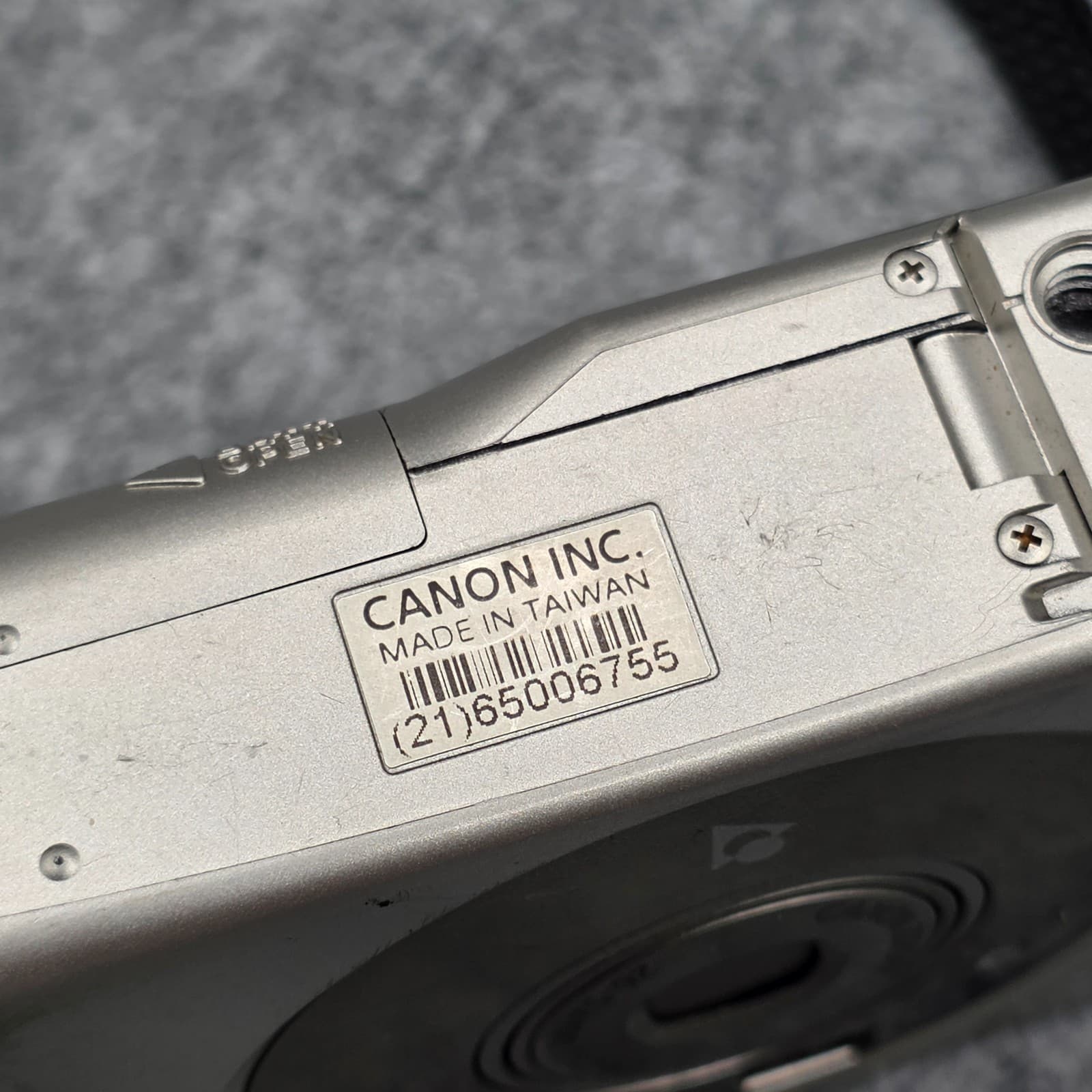 Canon Elph LT 260 APS Point & Shoot Film Camera Tested & Works - Thumbnail 9
