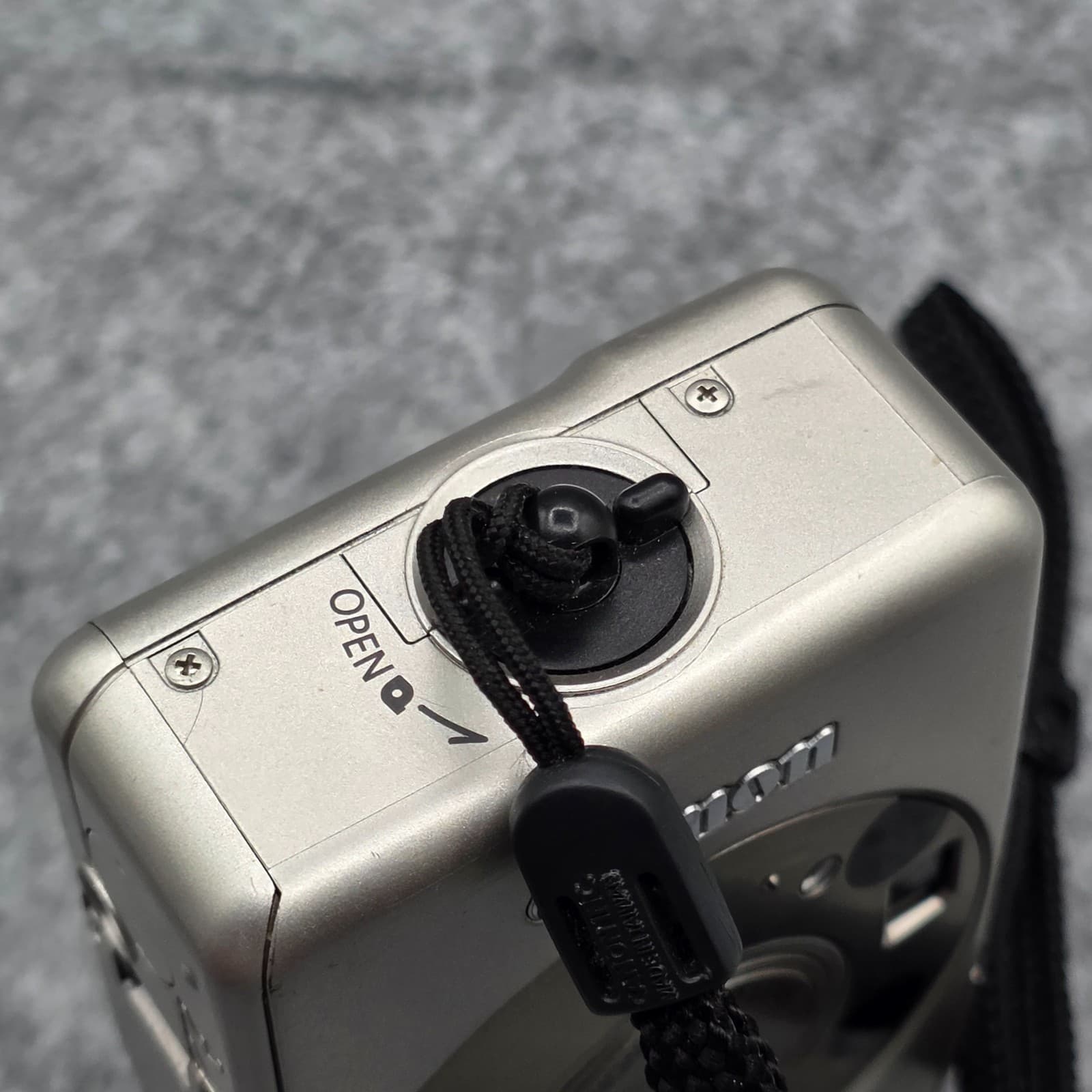 Canon Elph LT 260 APS Point & Shoot Film Camera Tested & Works - Thumbnail 10