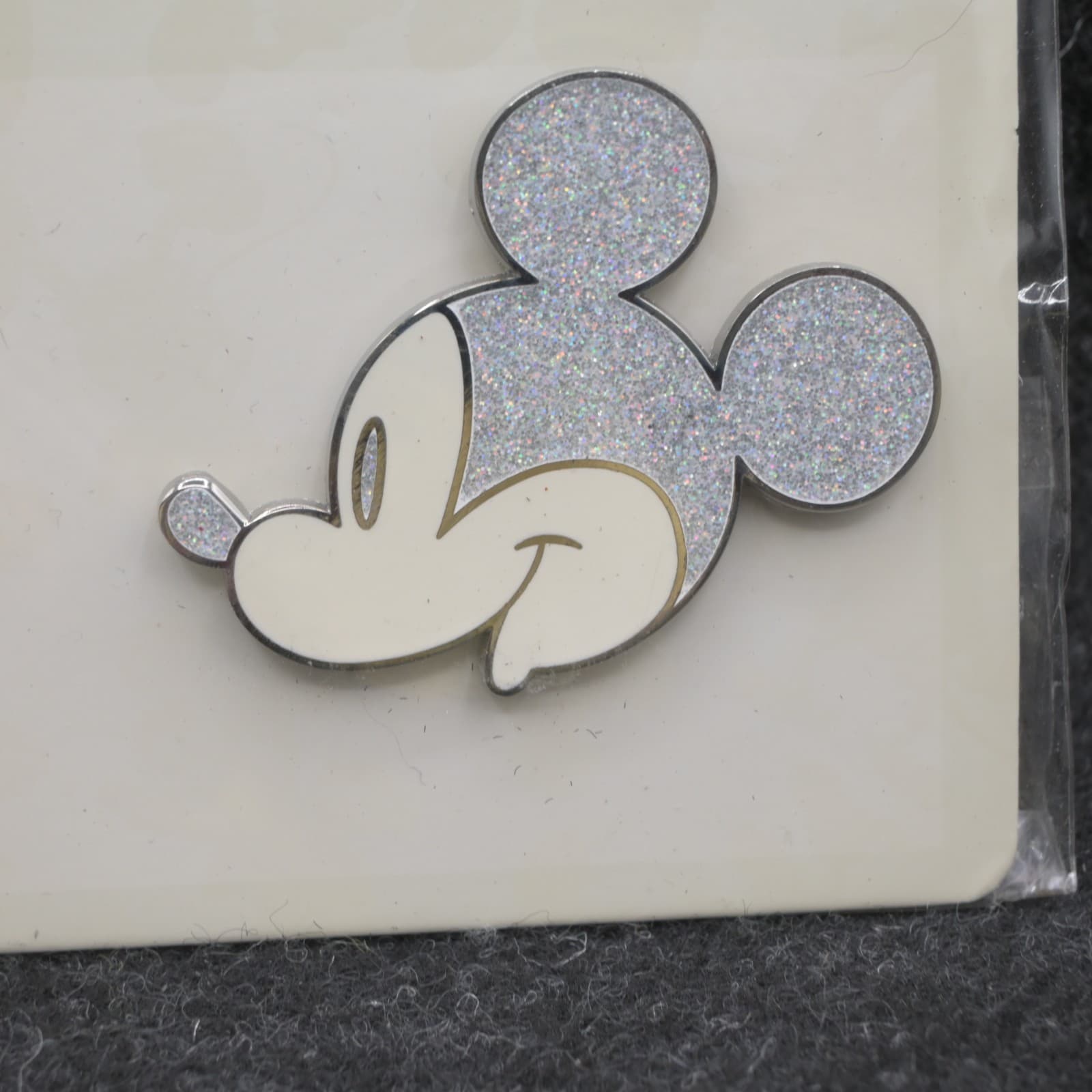 Disney Store Mickey Mouse Memories Pin Set 12 / 12 December 12 of 12 NEW NIP - Thumbnail 7