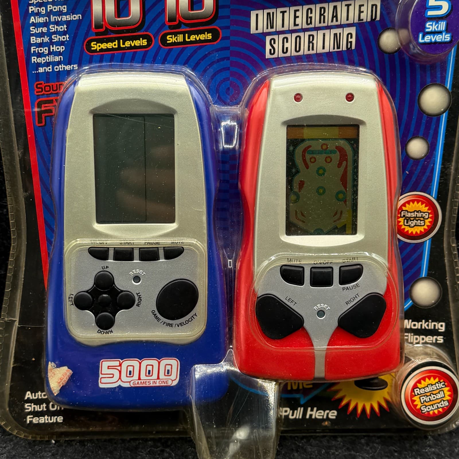 Westminster Pocket Arcade 2 Pack 5000 Games in 1 and Pinball SEALED - Thumbnail 3