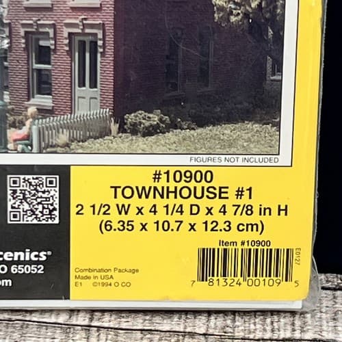 Woodland Scenics ~ New 2024 ~ Townhouse #1 - HO Scale DPM Kit ~ 10900 - Thumbnail 2
