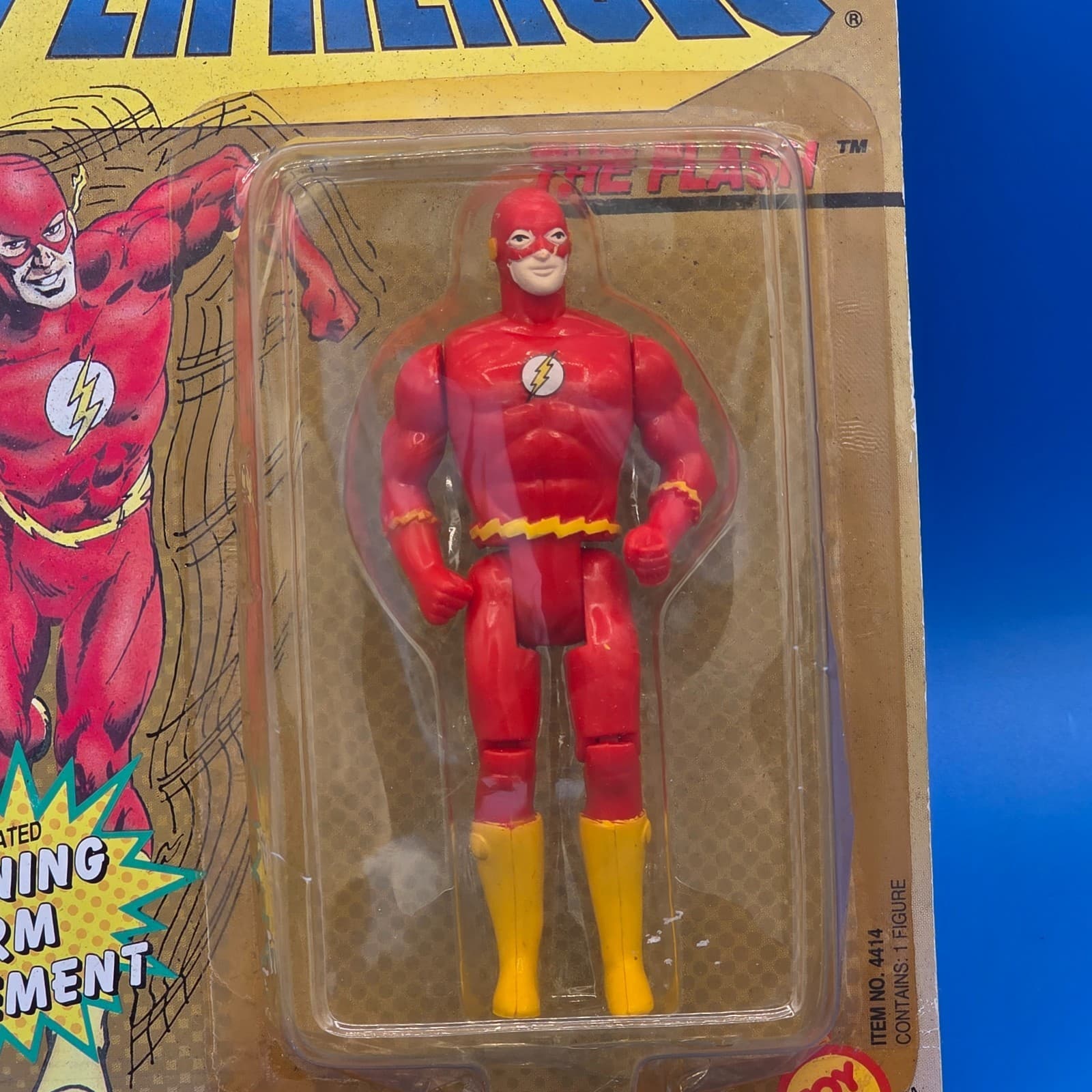 Vintage 1990 ToyBiz DC Super Heroes Action Figure - The Flash - Running Arms - Thumbnail 2